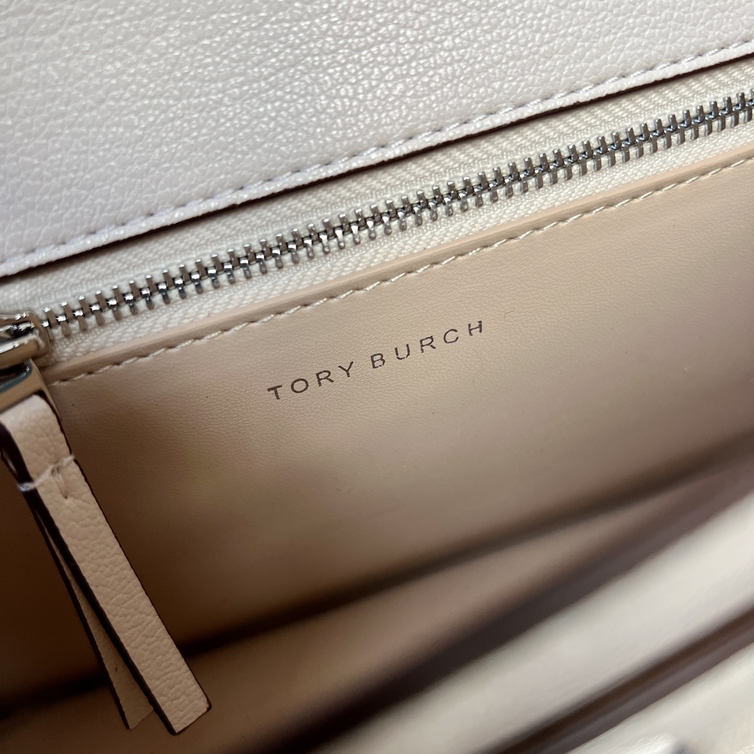 Tory Burch TORY BURCH 汤丽柏琦 Willa小香风菱格链条包简约款 山羊皮质 这种皮质比较耐磨哦