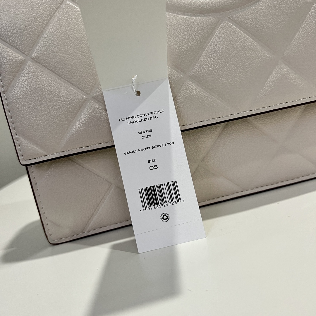 Tory Burch ～小号白色 TORY BURCH 汤丽柏琦 Willa小香风菱格链条包简约款 山羊皮质 这种皮质比较耐磨哦
