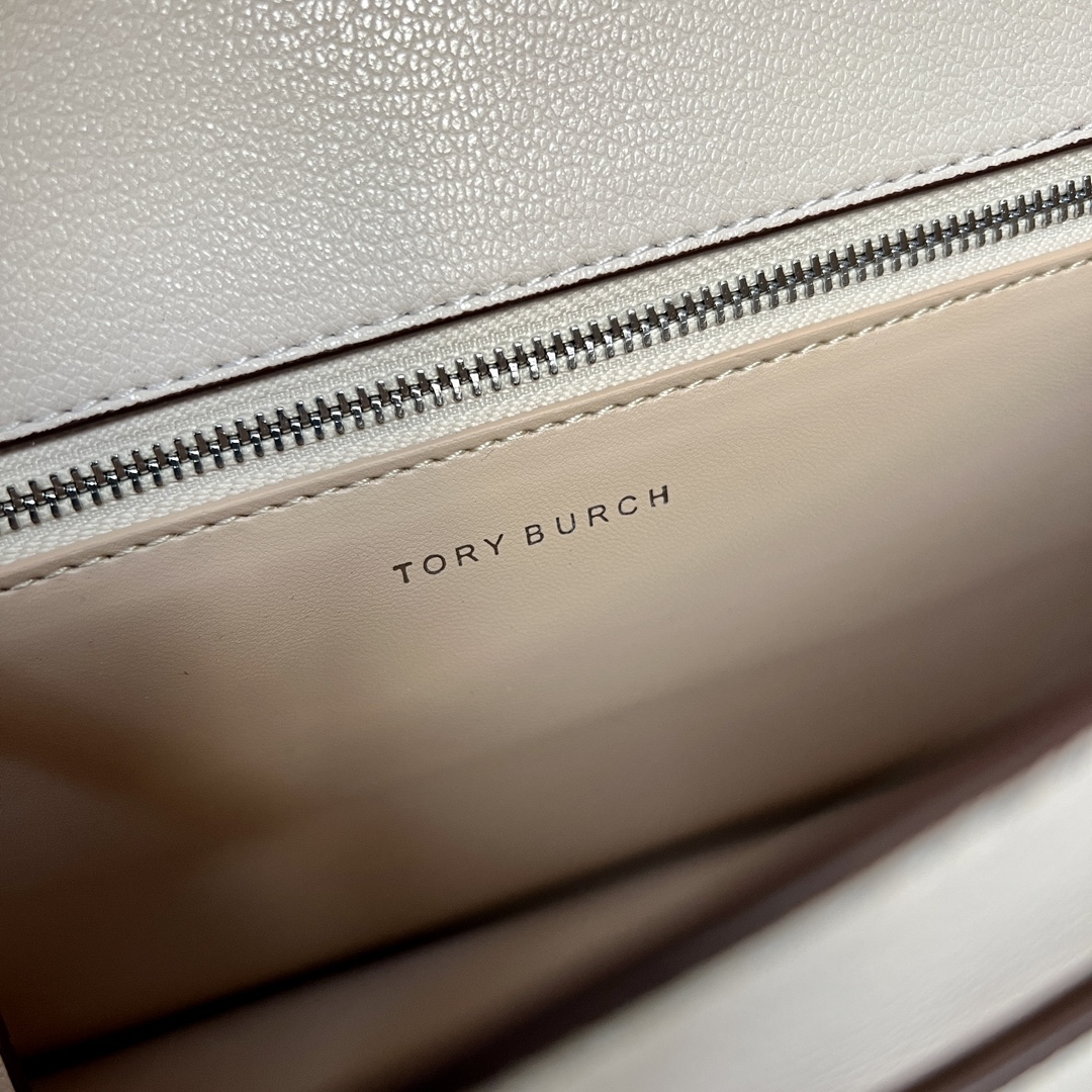 Tory Burch ～小号白色 TORY BURCH 汤丽柏琦 Willa小香风菱格链条包简约款 山羊皮质 这种皮质比较耐磨哦