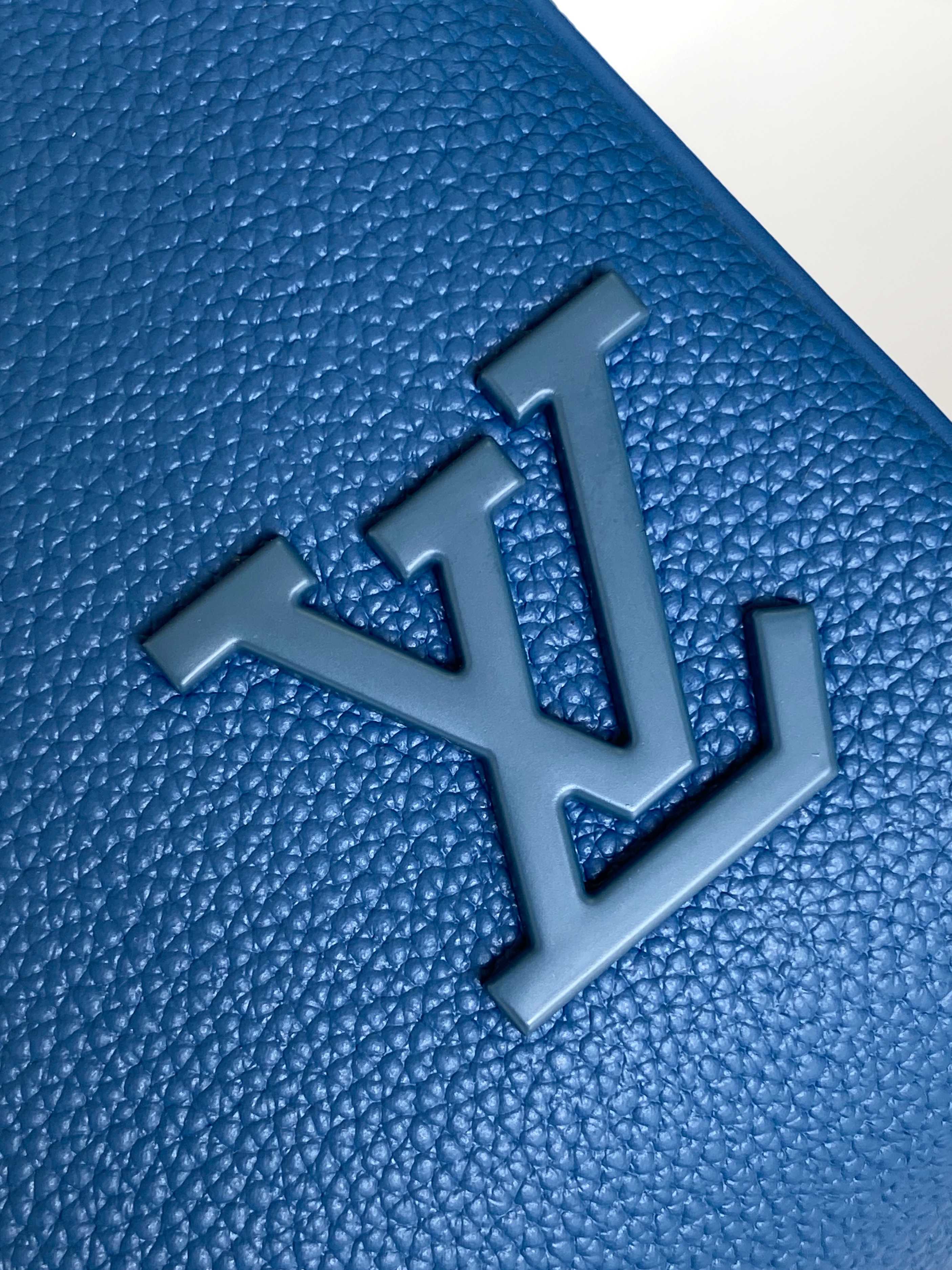 Louis Vuitton Keepall Bandoulière 50 Monogram Shadow Leather Travel Bag 8 a1750783710183 0674