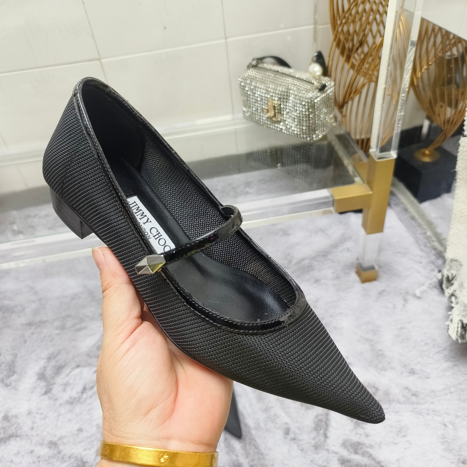 Jimmy Choo Modern Ballet Shoes: 3D Net, Paint-Coated Fabric, Diamond Straps. - 图片 6