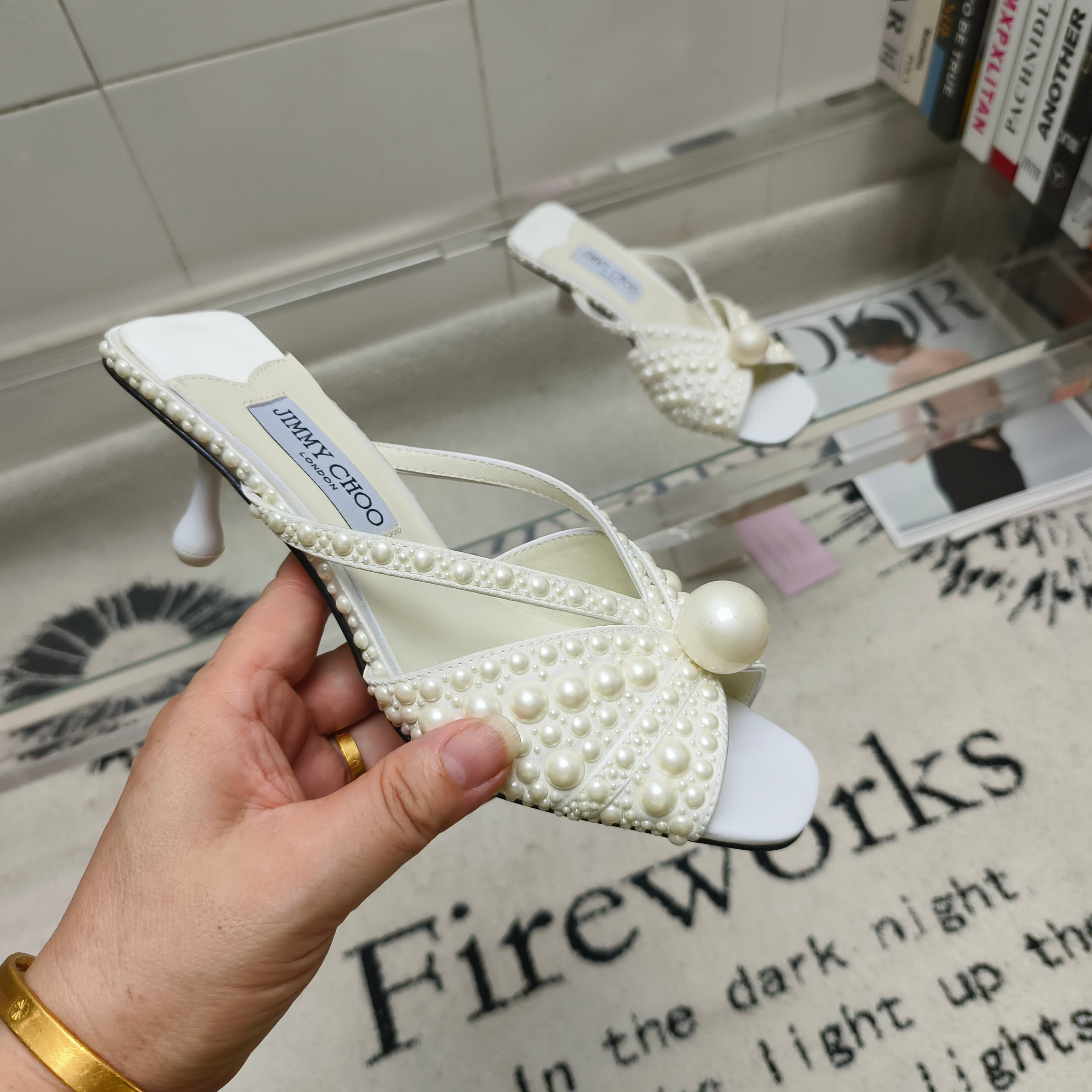 _d8E9seCmYIh0dASG2NlR0YA4c1GybETgz19Psmw