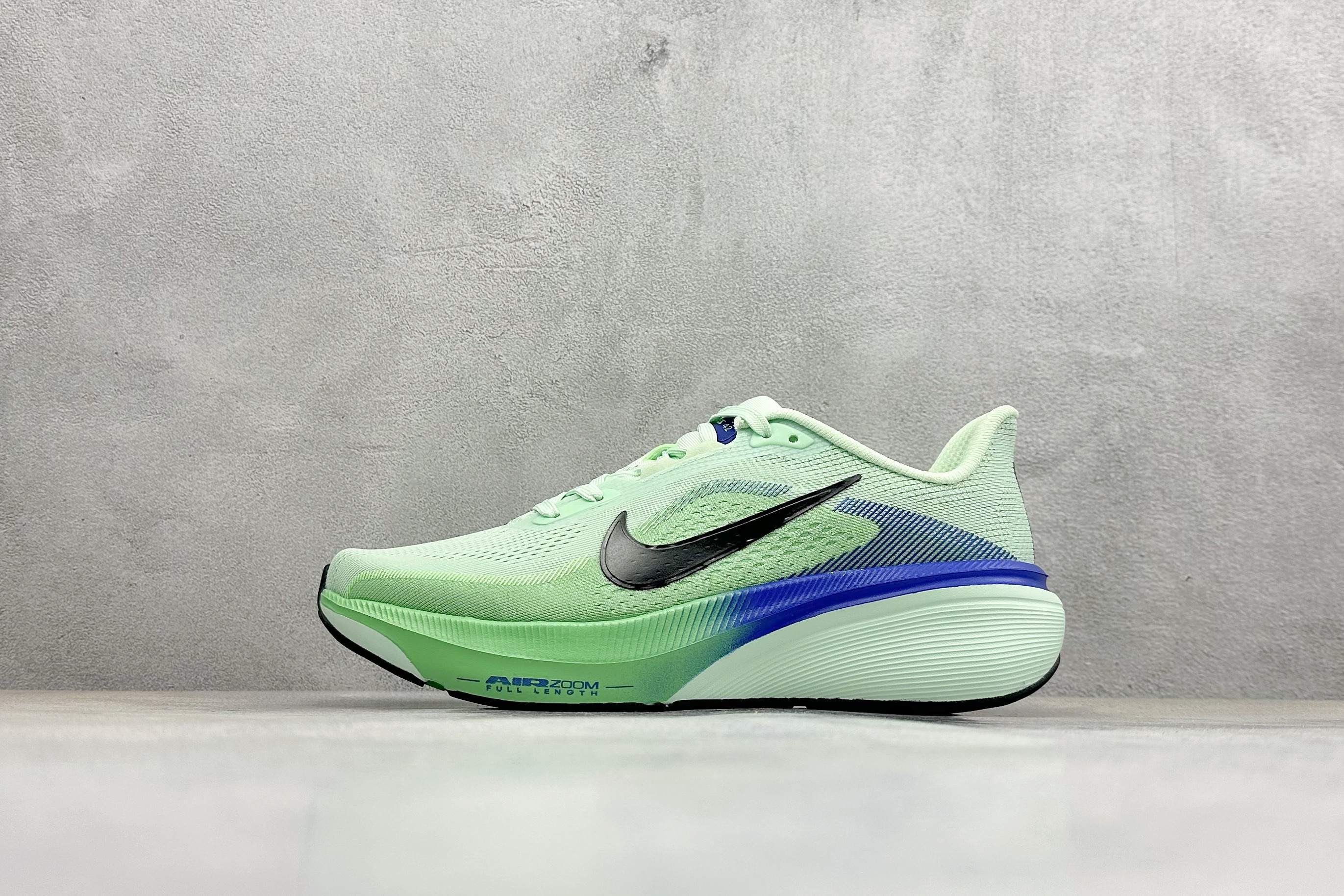 나이키 에어줌 신발 Nike 28185