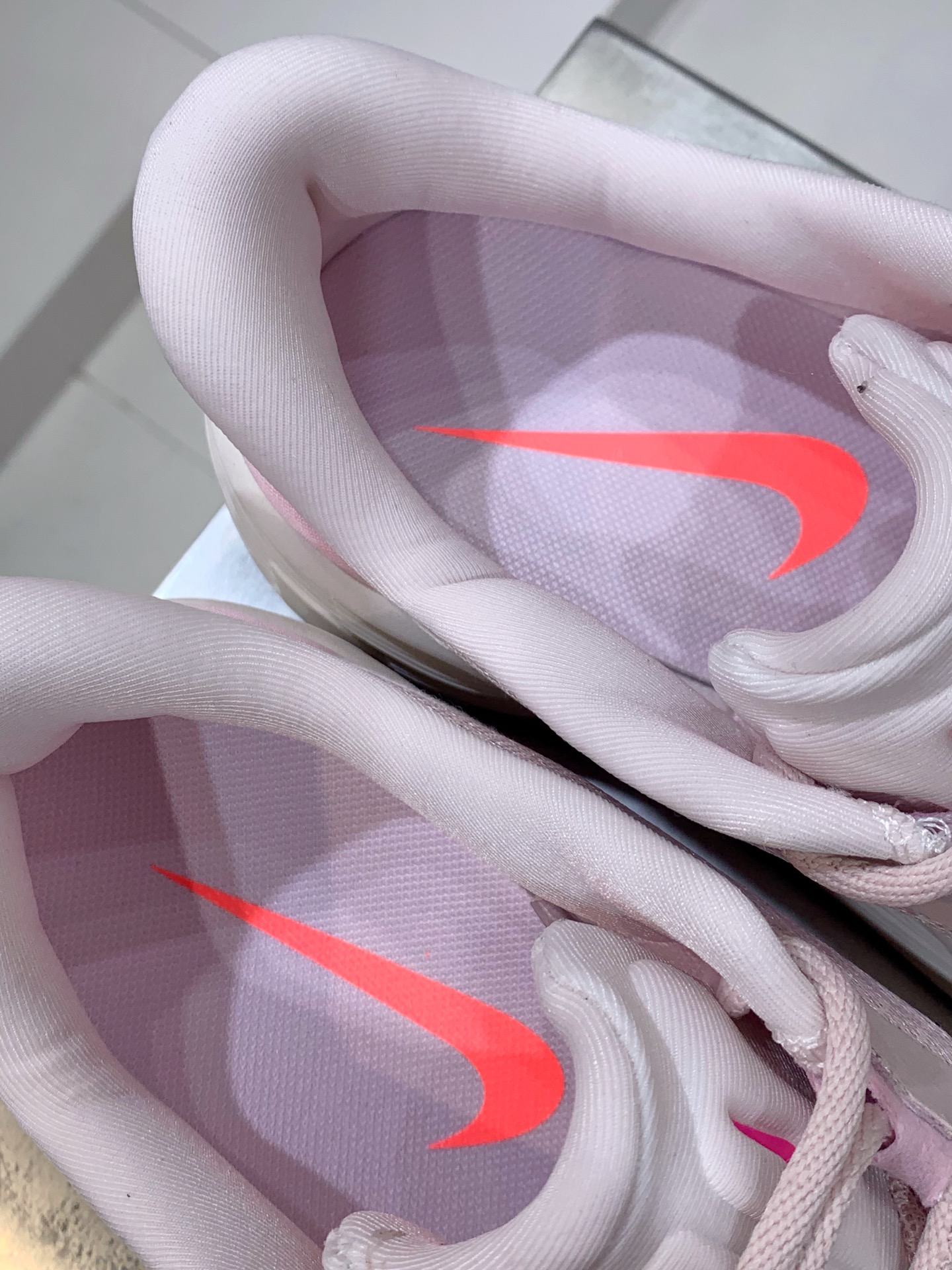 나이키ETC 편안한 쿠션 메시 러닝화 83718 이미지 7