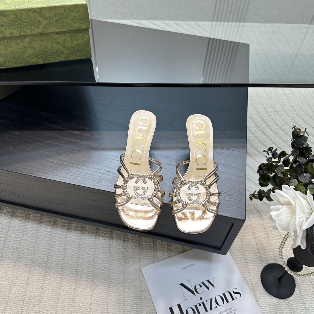 GUCCI 25S Nouveautés Printemps-Été Chaussures à talon en bambou Sandales à bride arrière Talons hauts Cuir verni importé + doublure en agneau