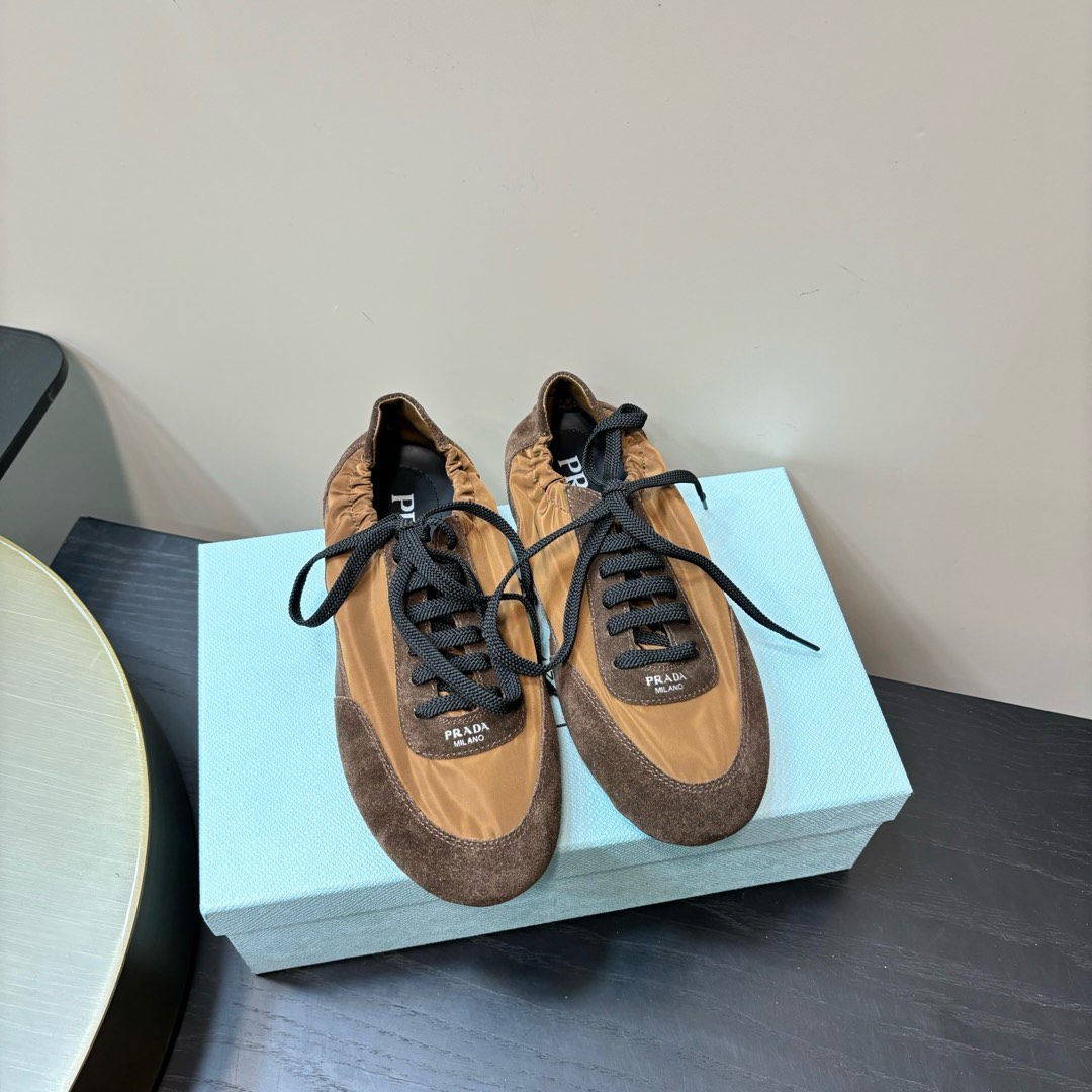 PRADA Casual Shoes Brown Leather Lace-Up