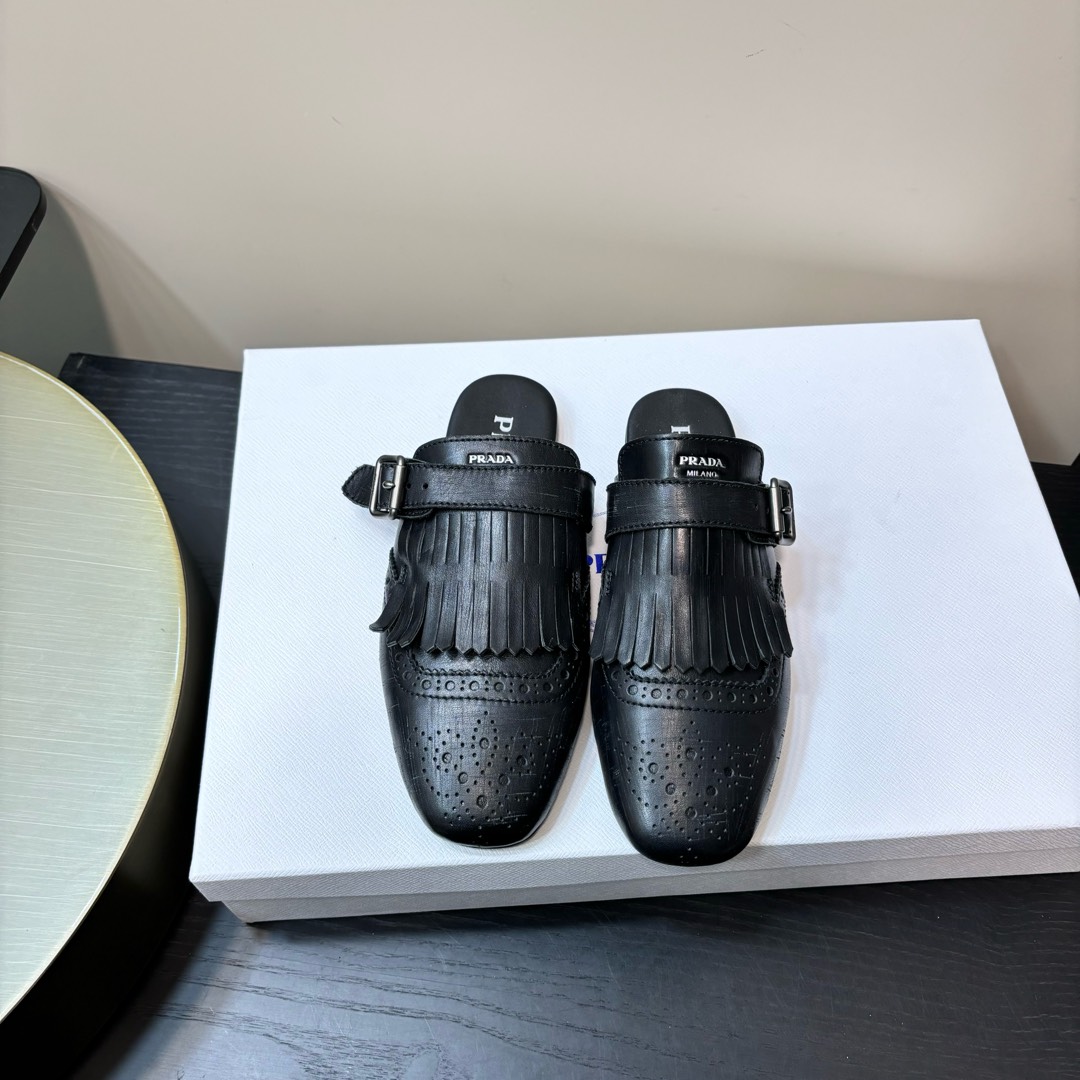 PRADA 半拖 牛皮 流蘇 搭扣