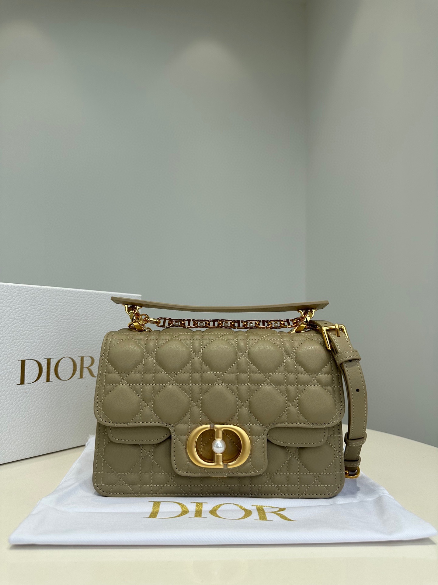 Dior Handbags Crossbody & Shoulder Bags Gold White Bronzing Calfskin Cowhide Resin Spring/Summer Collection Fashion Casual