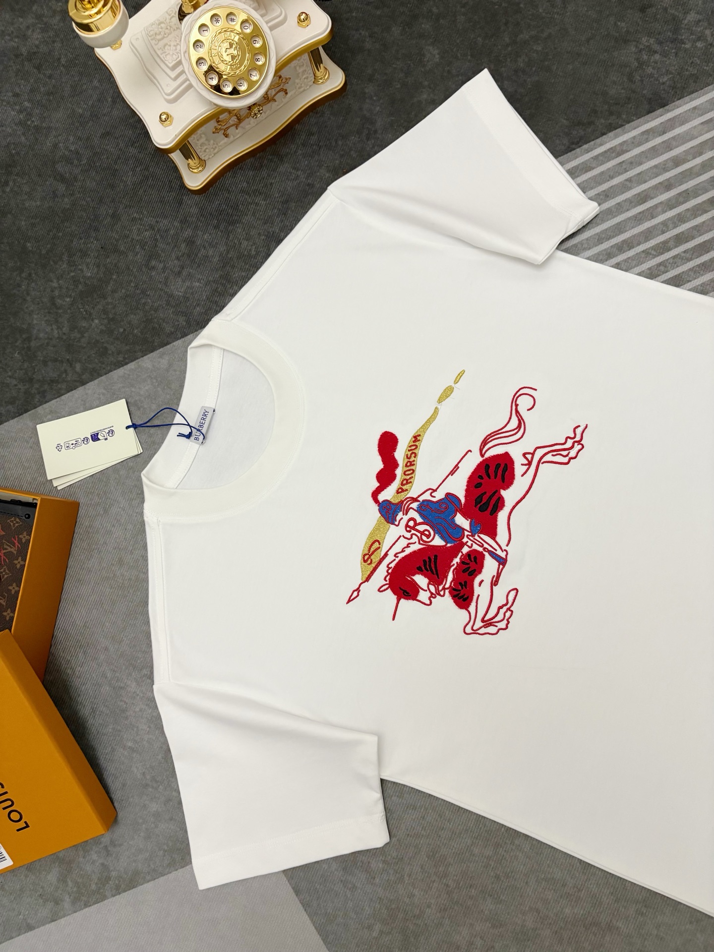 Burberry BBR BURBERRY 巴宝莉刺绣棉质短袖T恤