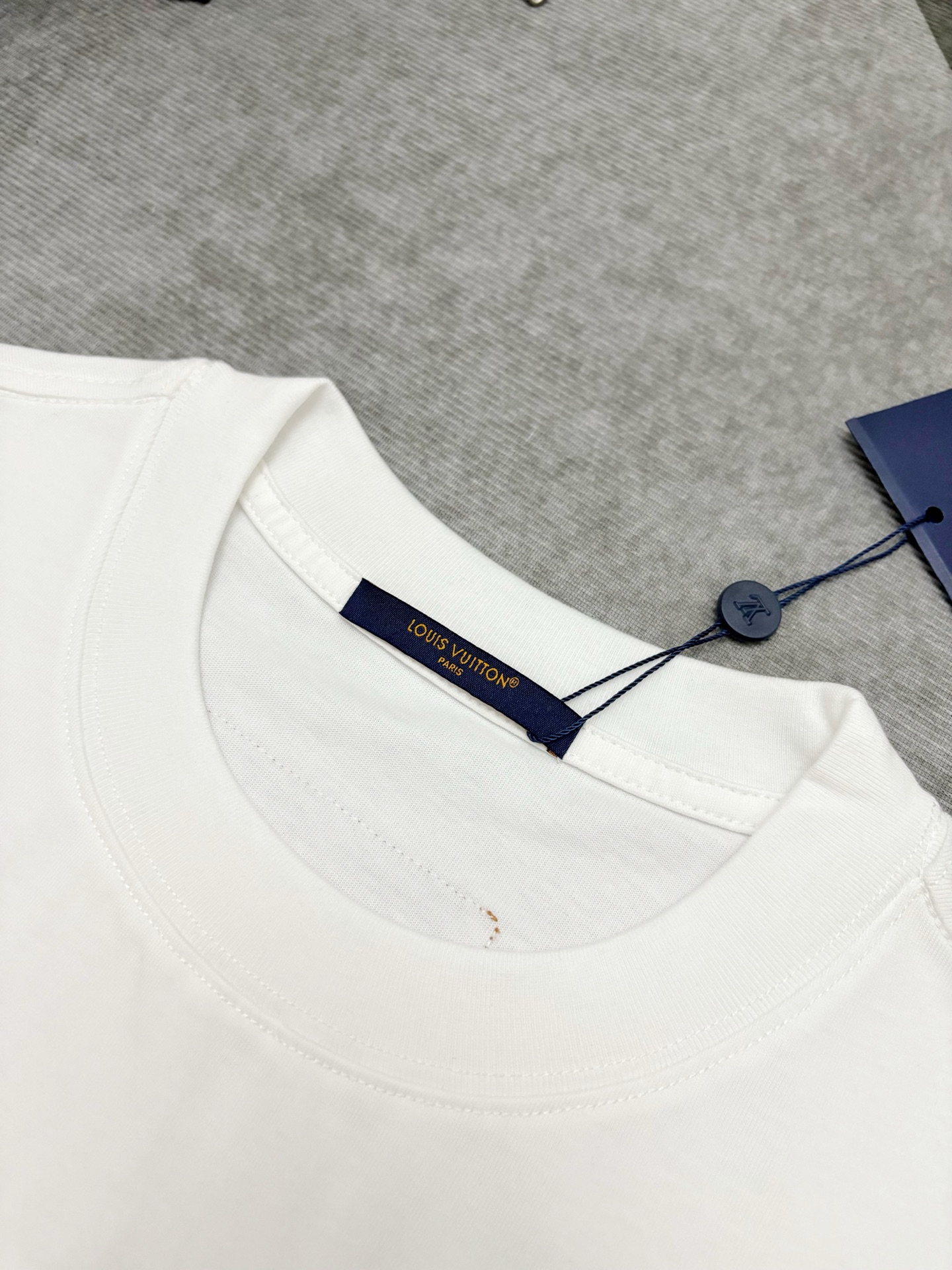Louis Vuitton LV 路易威登珠饰刺绣棉质短袖T恤