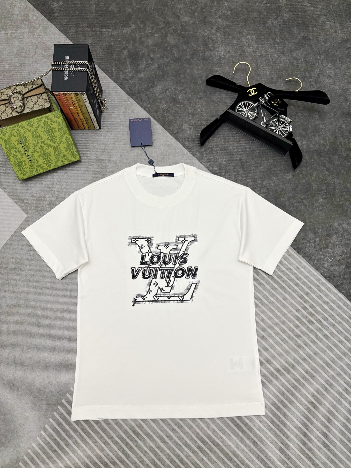 Louis Vuitton LV 路易威登刺绣棉质短袖T恤