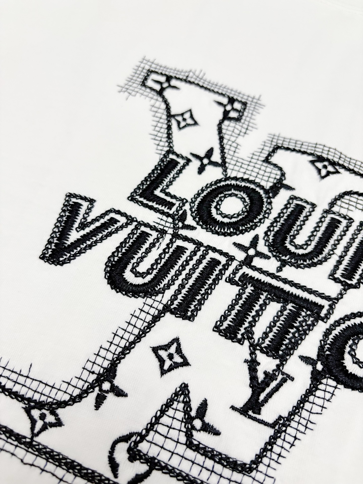 Louis Vuitton LV 路易威登刺绣棉质短袖T恤