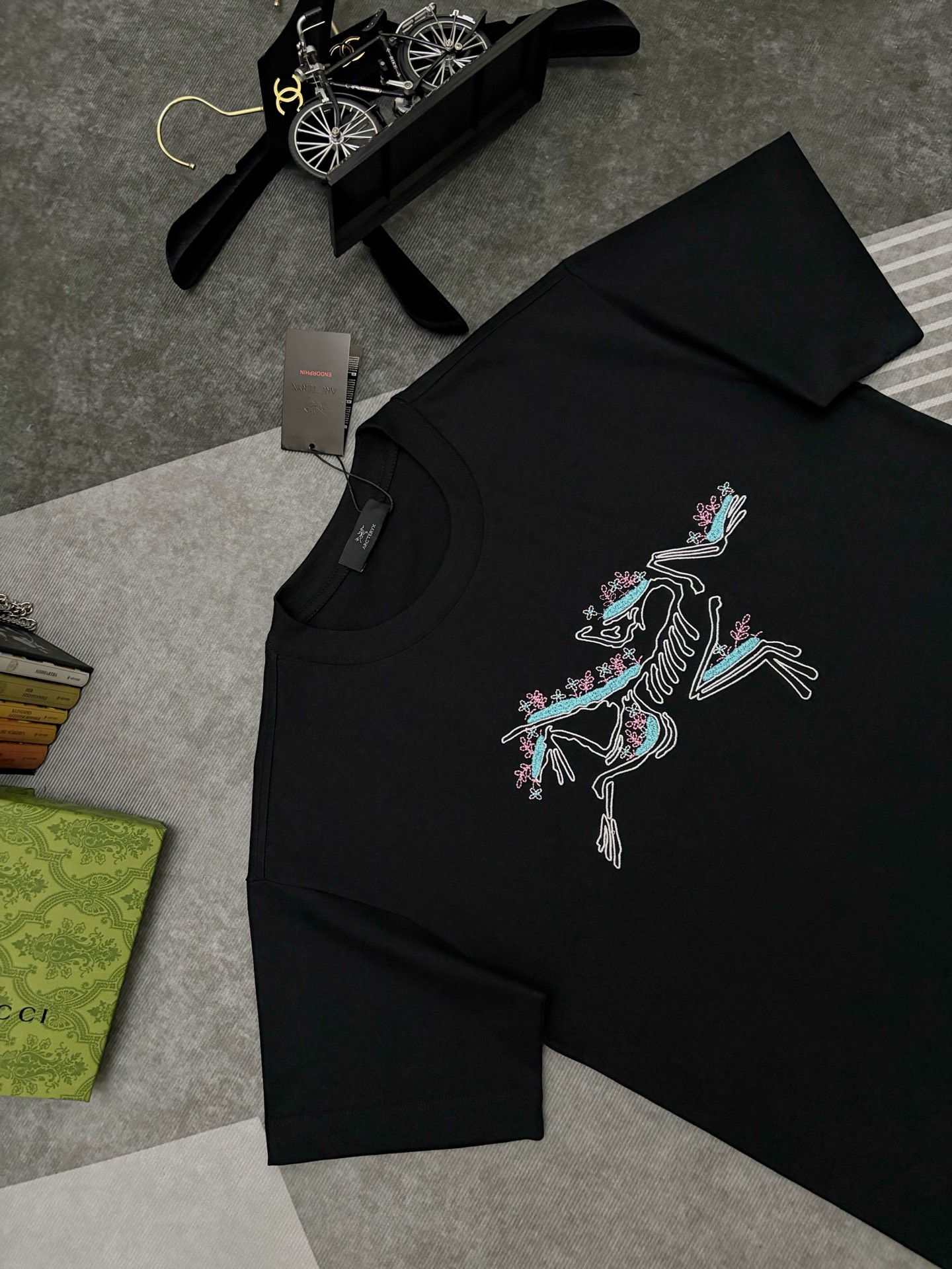 Arc'teryx Arcteryx 始祖鸟 刺绣双纱棉质短袖T恤