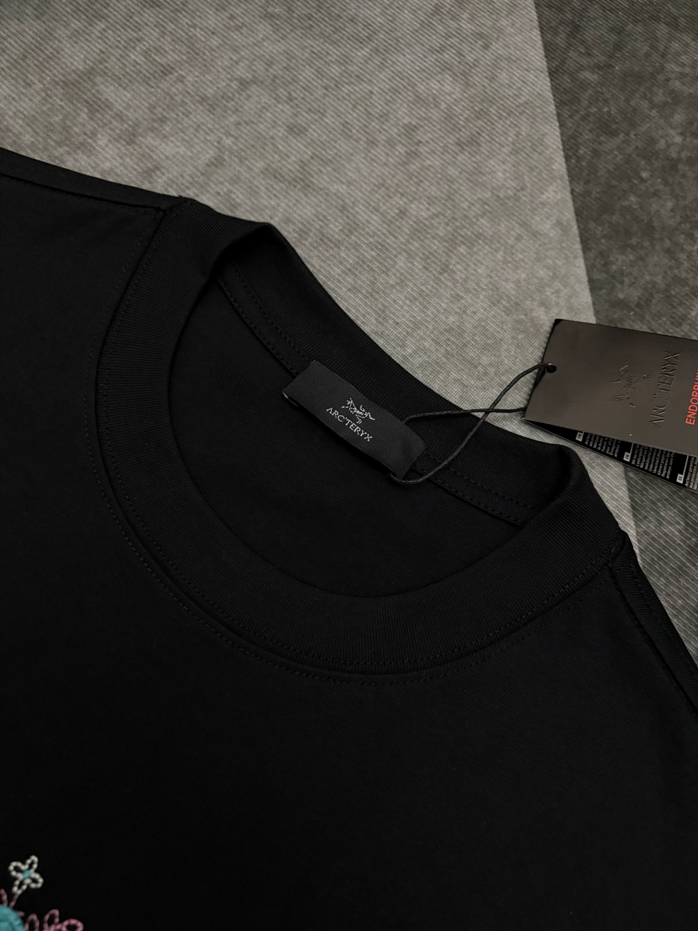 Arc'teryx Arcteryx 始祖鸟 刺绣双纱棉质短袖T恤