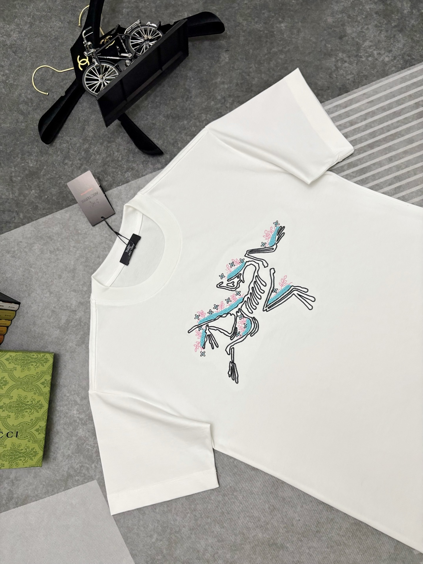 Arc'teryx Arcteryx 始祖鸟 刺绣双纱棉质短袖T恤