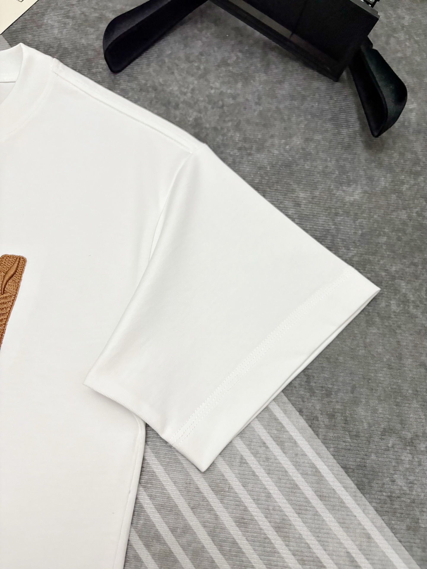 Fendi FENDI 芬迪 彩色字母刺绣棉质短袖T恤
