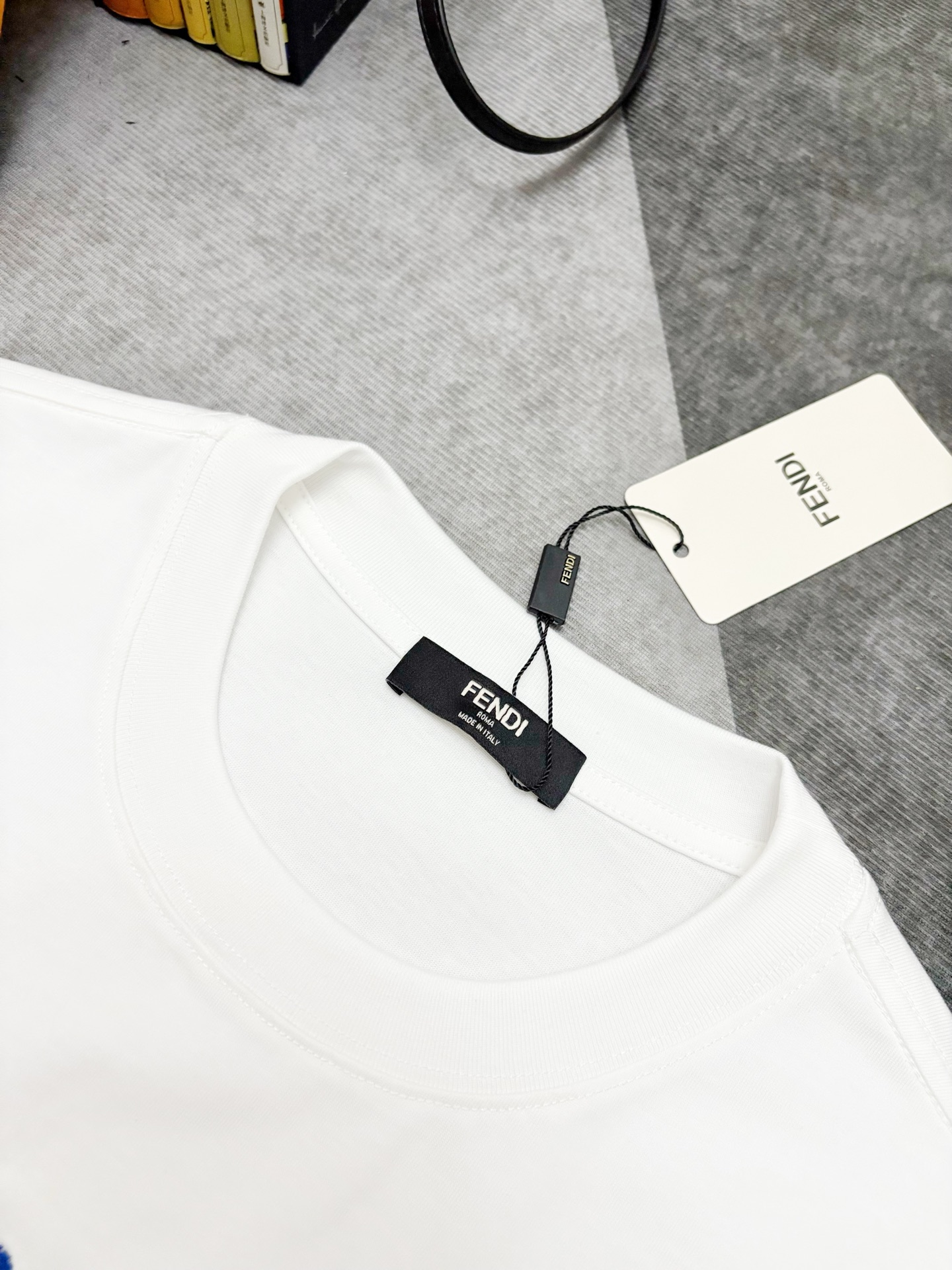 Fendi FENDI 芬迪 彩色字母刺绣棉质短袖T恤
