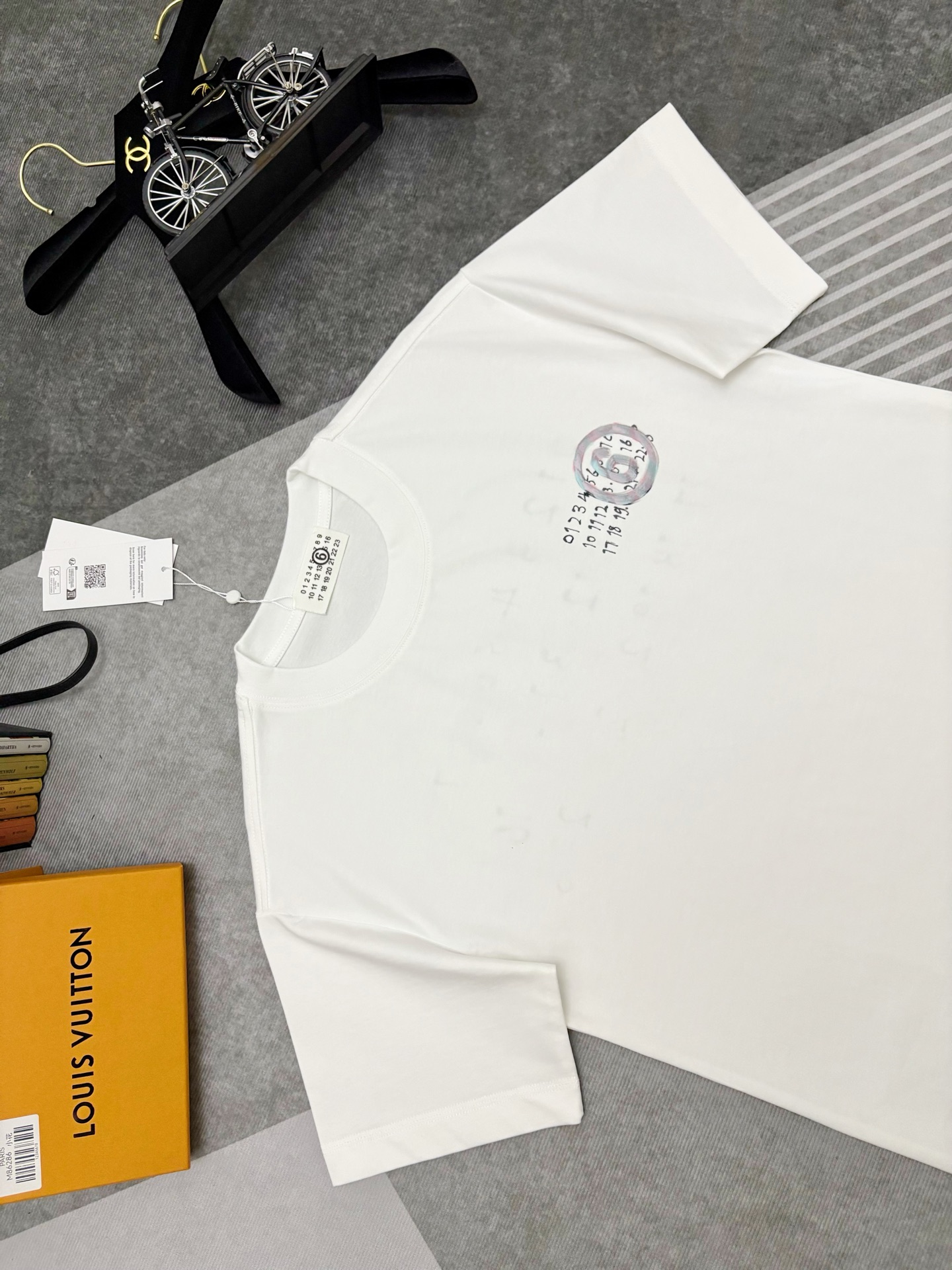 Maison Margiela MM6 Maison Margiela马丁·马吉拉副线涂鸦印花棉质短袖T恤