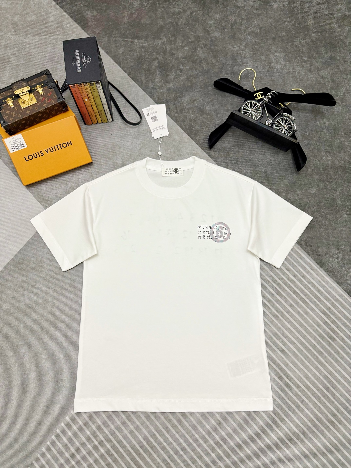 Maison Margiela MM6 Maison Margiela马丁·马吉拉副线涂鸦印花棉质短袖T恤