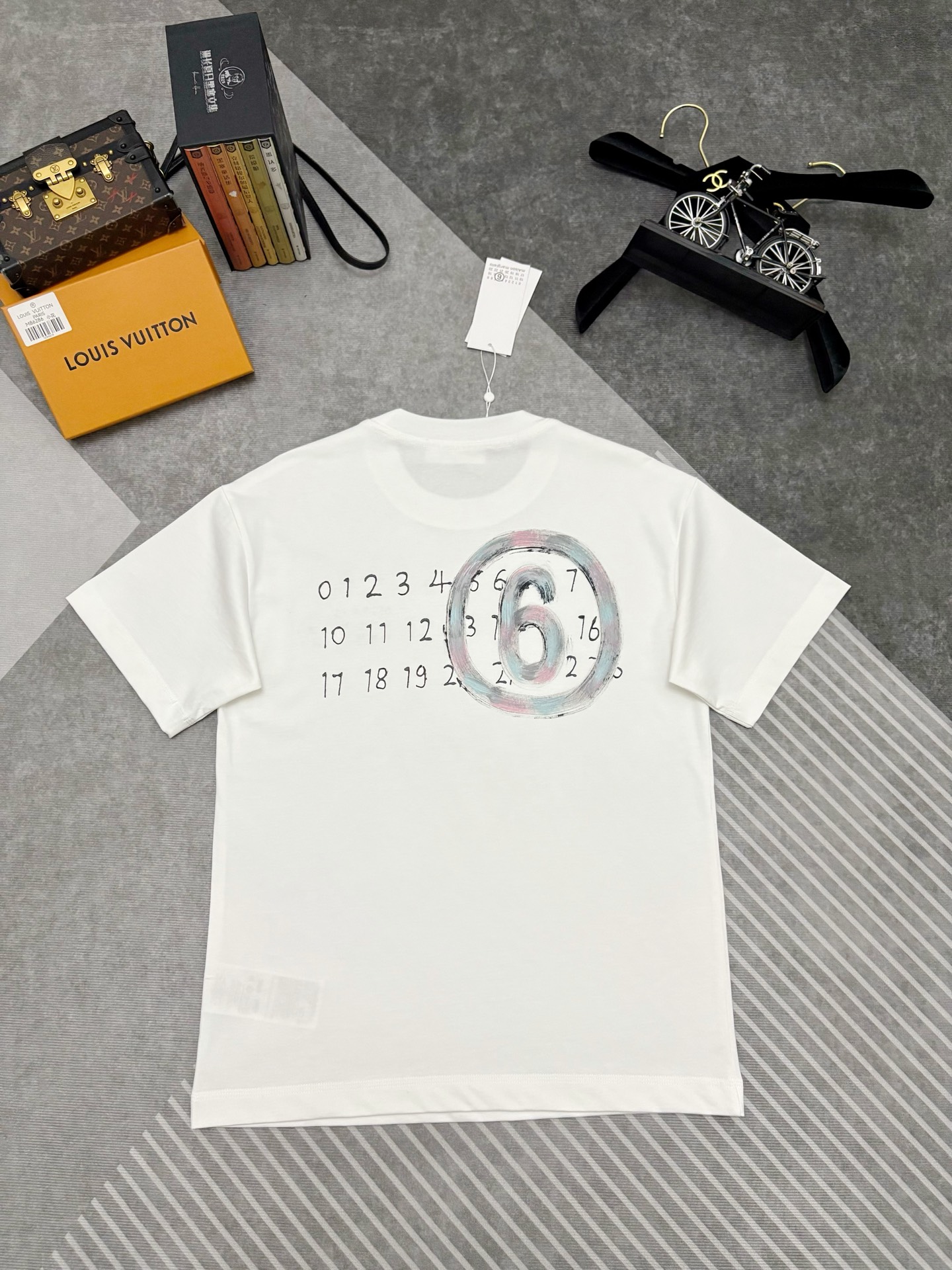 Maison Margiela MM6 Maison Margiela马丁·马吉拉副线涂鸦印花棉质短袖T恤