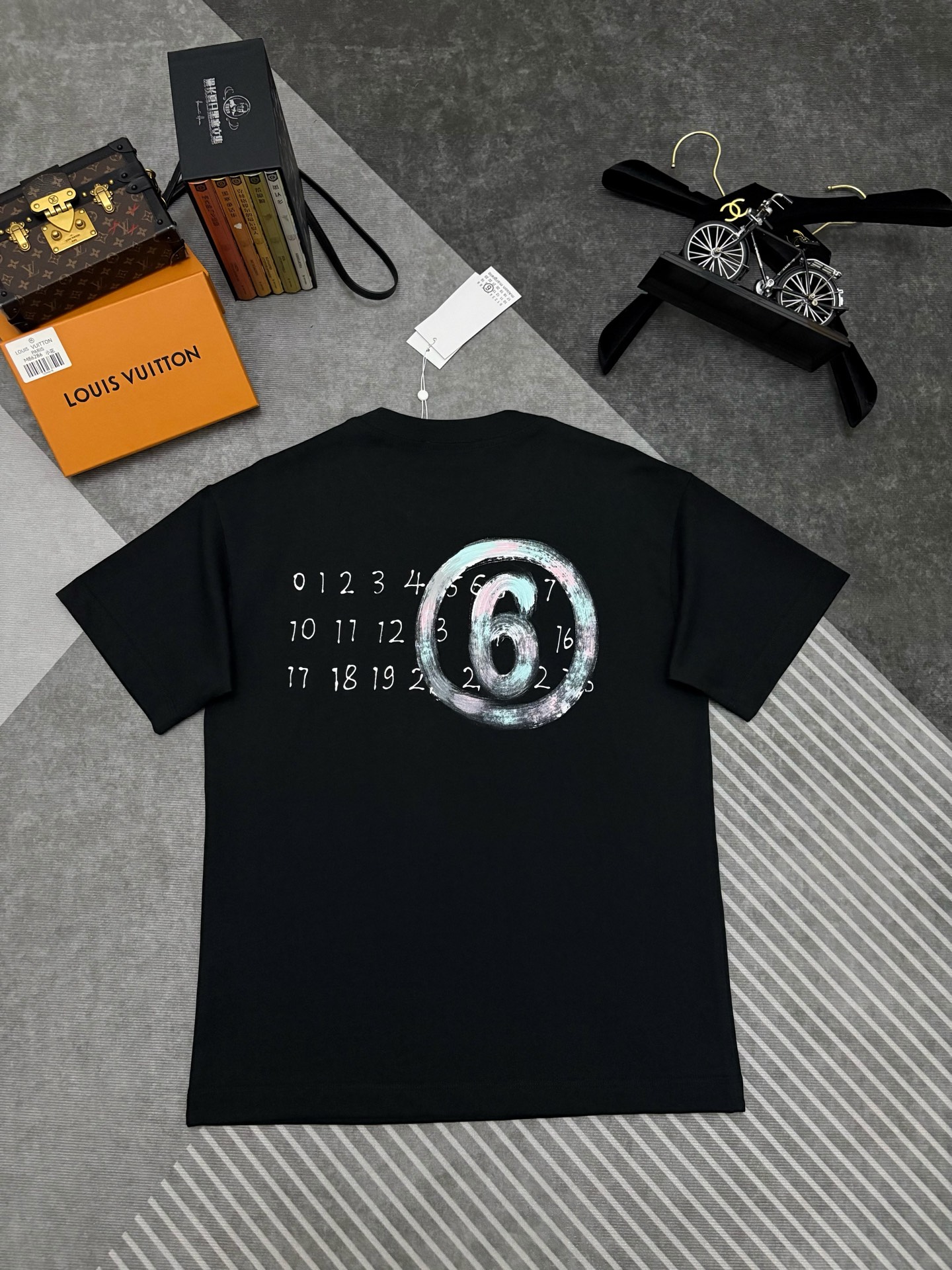 Maison Margiela MM6 Maison Margiela马丁·马吉拉副线涂鸦印花棉质短袖T恤