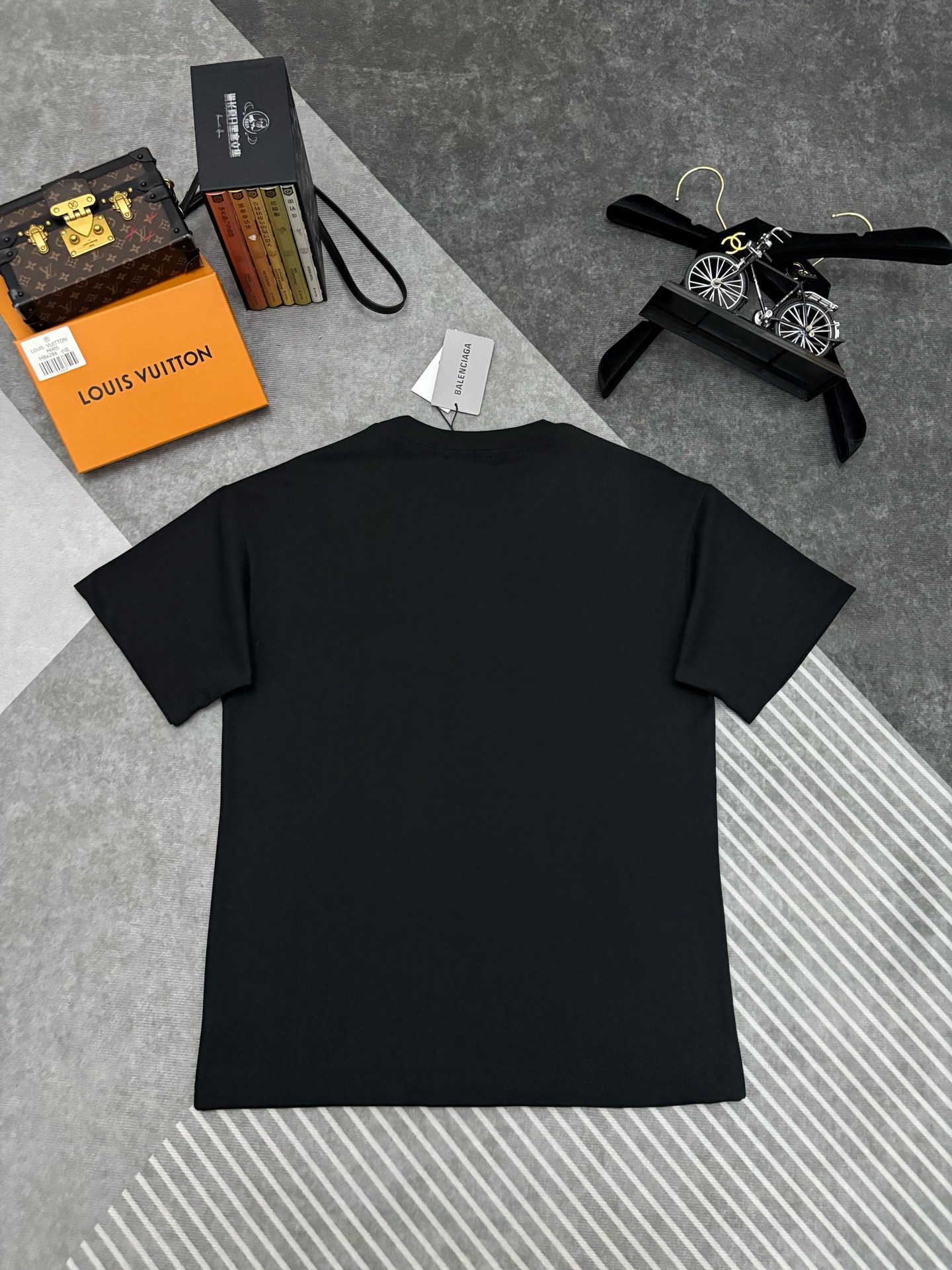 Balenciaga BALENCIAGA 巴黎世家凹凸刺绣棉质短袖T恤