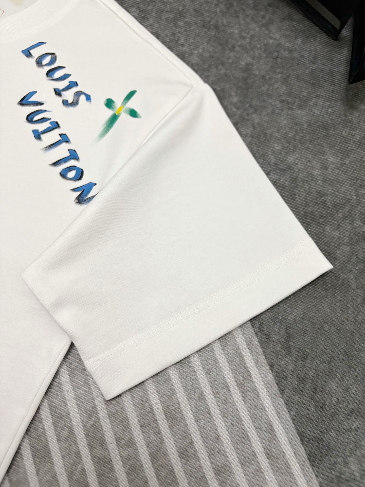 Louis Vuitton Louis Vuitton路易威登涂鸦印花棉质短袖T恤