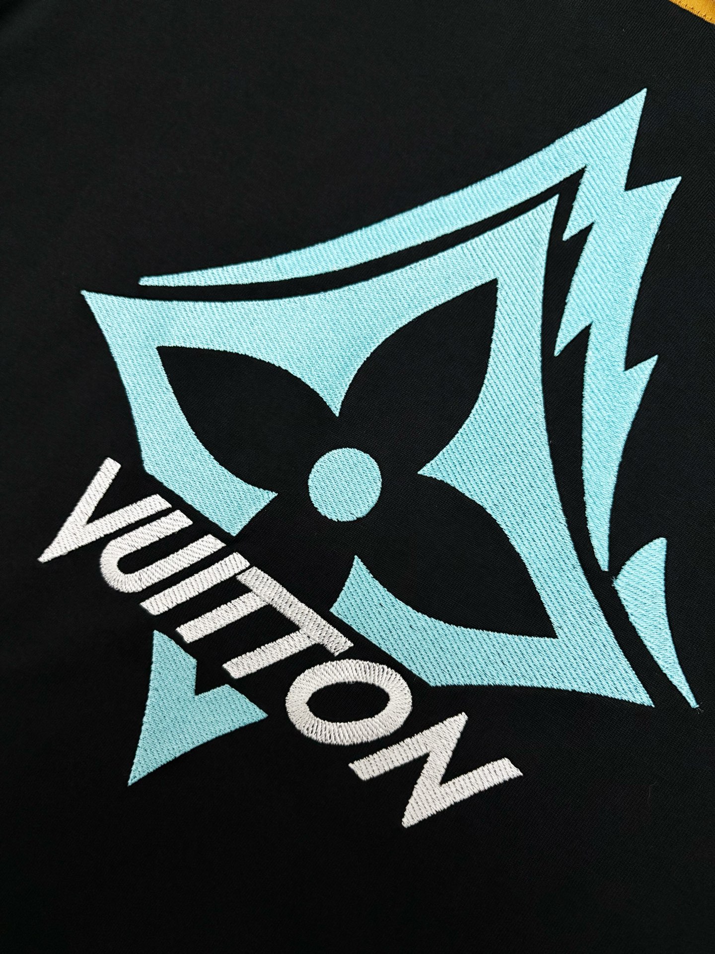 Louis Vuitton LV 路易威登刺绣棉质短袖T恤