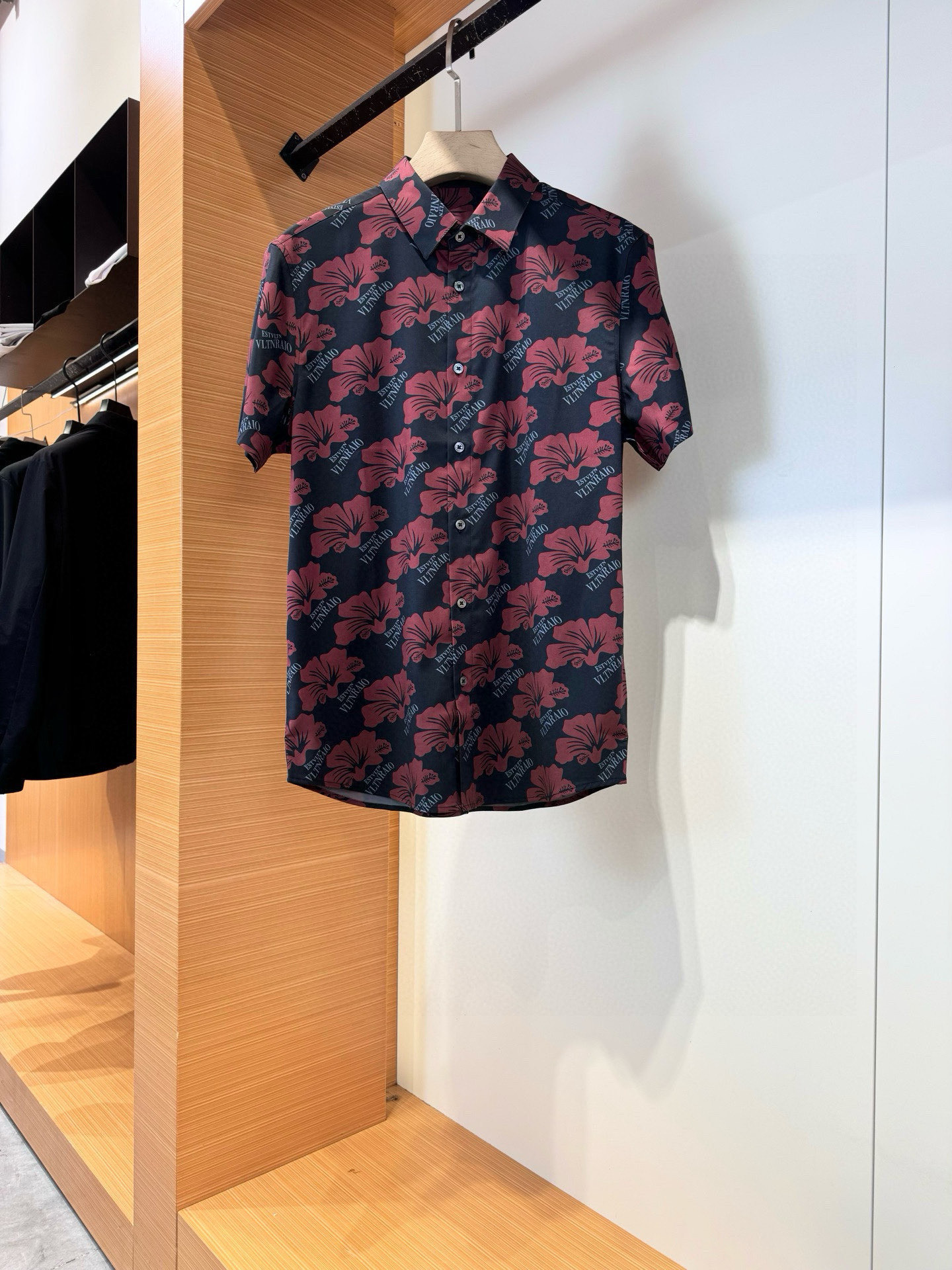 [Valentino Men