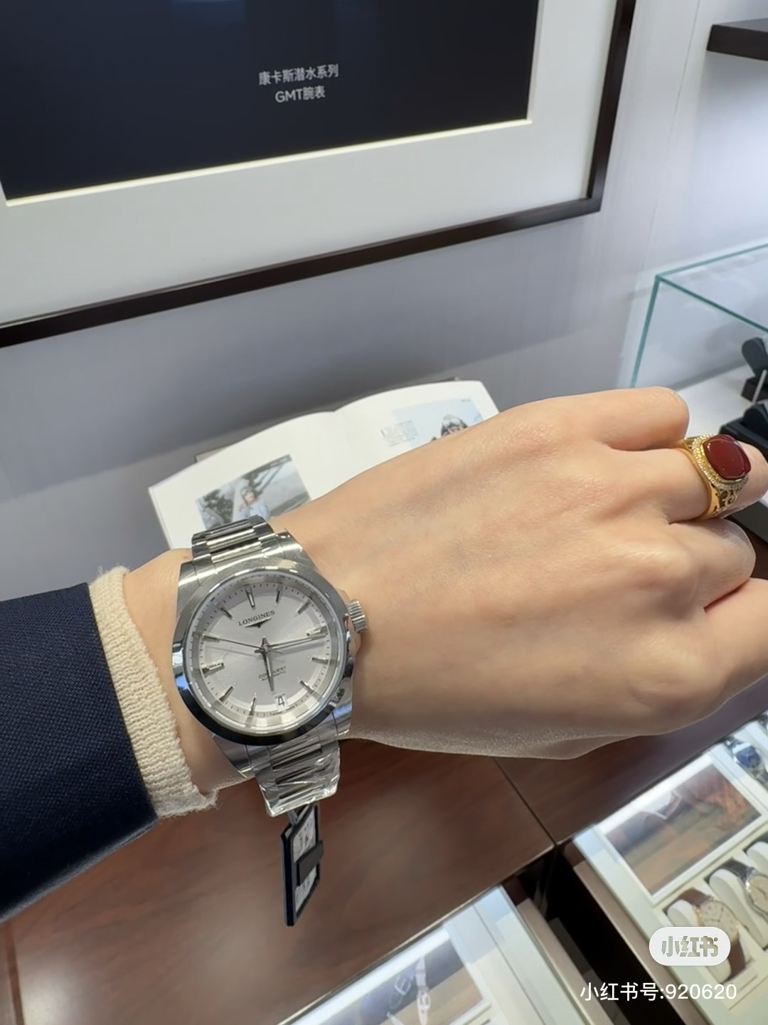 NO:337404,White shells Longines Concas Yuedong series women's clothing 34mm size, 316 stainless steel material, one circle and one shell, CNC fine craftsmanship creates a brushed polishing process and smooth texture full, imported Japanese movements with scale and luminous function, folding buckle is decorated with brand logo craftsmanship and clear texture [celebration] Three codes in one (recognize the exclusive code 56776747) Universal matching with various jewelry, high-end and fashionable, you will know its beauty when you see the real thing! [Fireworks], longines19860909白壳枚 浪琴康卡斯悦动系列女装34mm尺寸,316精钢材质,一圈一壳,CNC精工艺打造拉丝抛光处理过渡流畅质感拉满,进口日本机芯附加刻度夜光功能 折叠式表扣饰以品牌标志工艺细腻纹路清晰[庆祝]三码合一(认准独家编码56776747) 万能搭配各种首饰,高级又时髦,看到实物就知道它的美![烟花],,longines,Watch