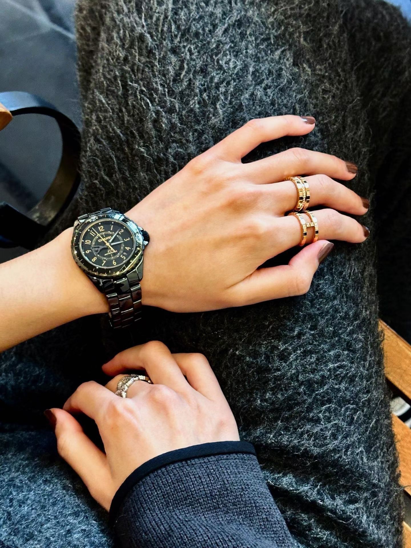 NO:602217,Produced by TW, 38mm mechanical TW Factory Chanel 24 capsule series watch 38mm OT3 Chanel Couture o'Clock capsule series high-end watch, the most special limited edition Premier Charms [Watches and Miracles] To be honest, I have always felt that Xiaoxiang's family is not a watchmaker, and her family's watchmaking philosophy is superficial and good-looking. I always think that watches should be bought from a watchmaking family.  It is both a watch and a breathtakingly beautiful bracelet. Chanel is unconventional and uses various elements with Coco Chanel’s unique label to give the watch a unique charm, making it fun, beautiful and wearable ~ Who can resist it?  They are all so beautiful, let’s be superficial. Luxurious and exquisite men’s mechanical watches are recommended. The best luxury recommendations for gifts, please look for TW’s exclusive quality, chanel, chanel, chanel, bracelet.19860909TW 出品 38mm 机械 TW Factory 香奈儿 24胶囊系列腕表 38mm OT3 Chanel香奈儿Couture o'Clock胶囊系列高级腕表最特别的限量款Premier Charms【钟表 与奇迹】 老实讲,以前一直觉得小香家就不是做表的,她家的制表哲学就是肤浅的好看.一板一眼的认为表就要买制表世家的 她是一只表,也是一只美出天际的手链,chanel标新立异,运用香家各种具有coco chanel独特标签的元素,给手表赋予了独特的魅力,使其兼具好玩好看好戴～ 谁能抗拒呢？都这么美了,肤浅就肤浅一点吧,奢华精致推荐男士机械腕表 送礼最佳奢华推荐请认准TW独家品质,,chanel,chanel,chanel,bracelet,Watch