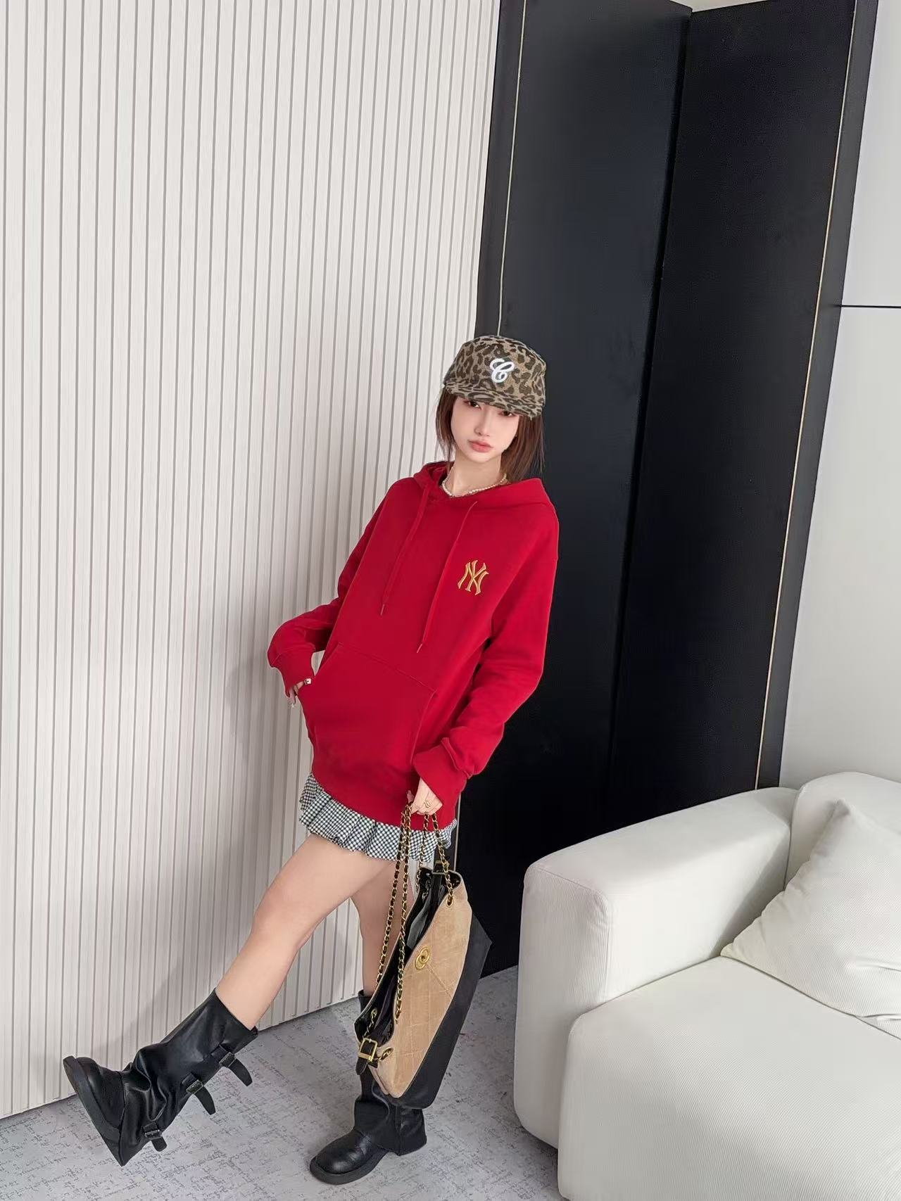 Audemars Piguet Haute Couture Haute Couture Ready-to-Wear Clothing Dress 2
