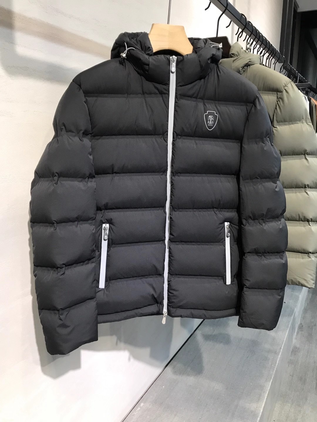 【新品】BC男士高端商务休闲可拆卸连帽羽绒服外套，上海贸易公司渠道货，100%纯正血统品质，25年F/W