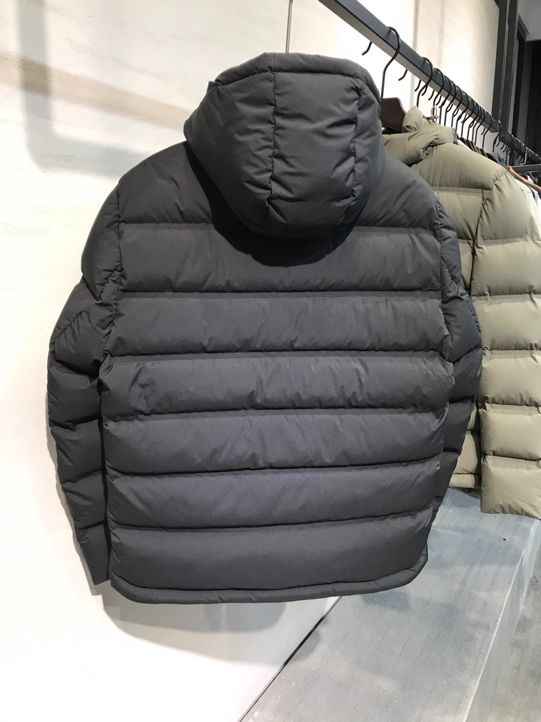 【新品】BC男士高端商务休闲可拆卸连帽羽绒服外套，上海贸易公司渠道货，100%纯正血统品质，25年F/W