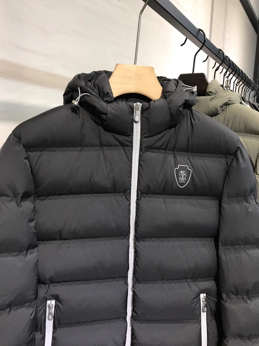 【新品】BC男士高端商务休闲可拆卸连帽羽绒服外套，上海贸易公司渠道货，100%纯正血统品质，25年F/W