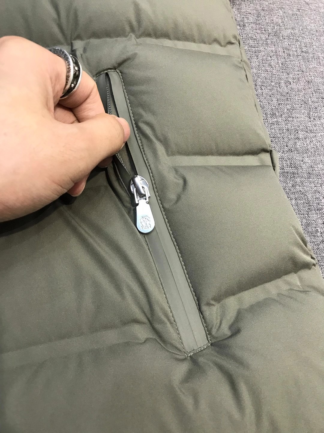 【新品】BC男士高端商务休闲可拆卸连帽羽绒服外套，上海贸易公司渠道货，100%纯正血统品质，25年F/W