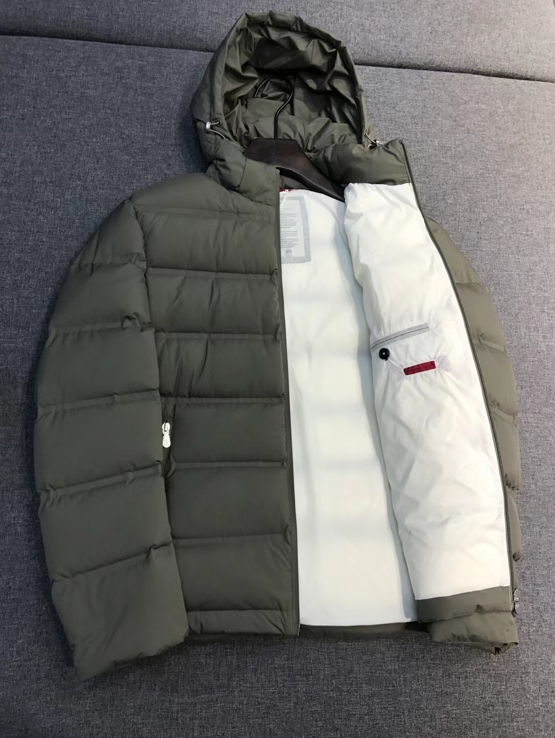 【新品】BC男士高端商务休闲可拆卸连帽羽绒服外套，上海贸易公司渠道货，100%纯正血统品质，25年F/W