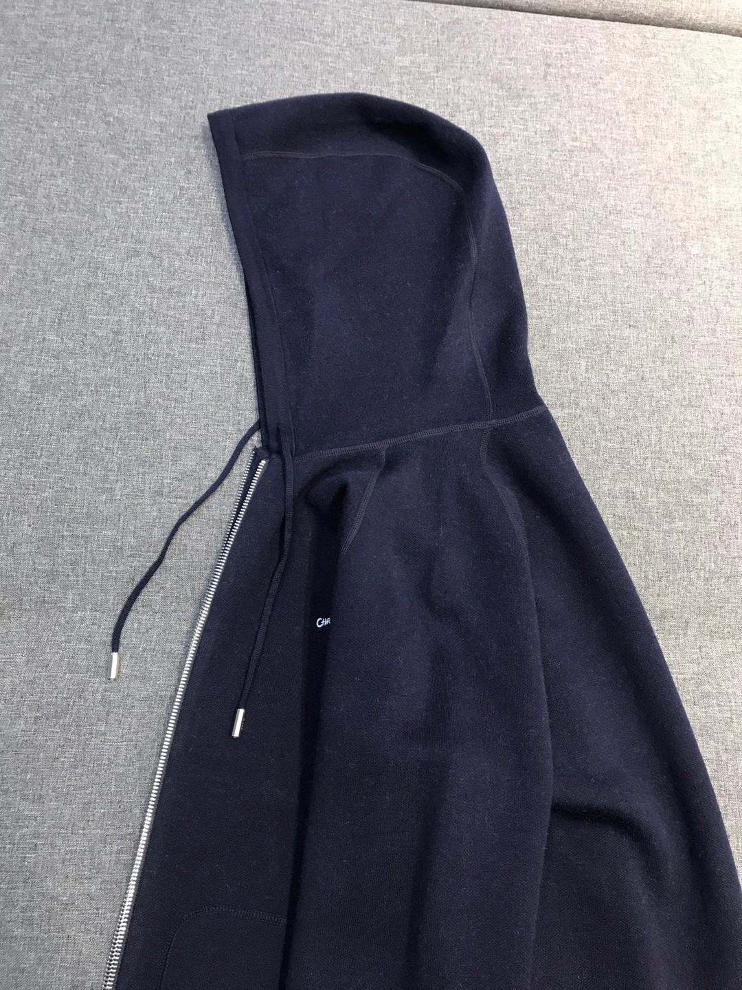 【新品】CD.HOMME男士时装款连帽拉链开衫/羊毛衫/毛衣外套，贸易公司洋行货，重磅高级心水之物，高级