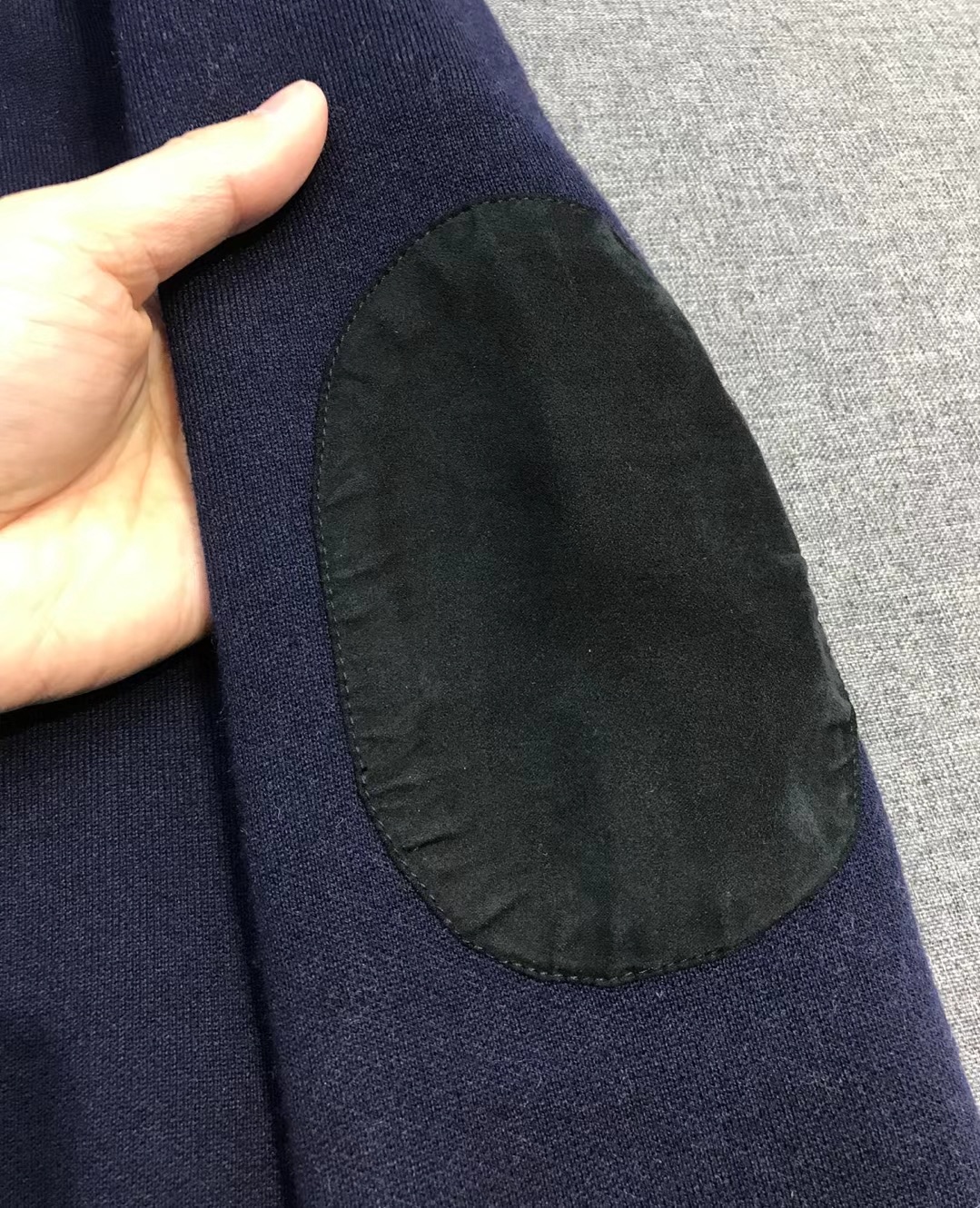 【新品】CD.HOMME男士时装款连帽拉链开衫/羊毛衫/毛衣外套，贸易公司洋行货，重磅高级心水之物，高级