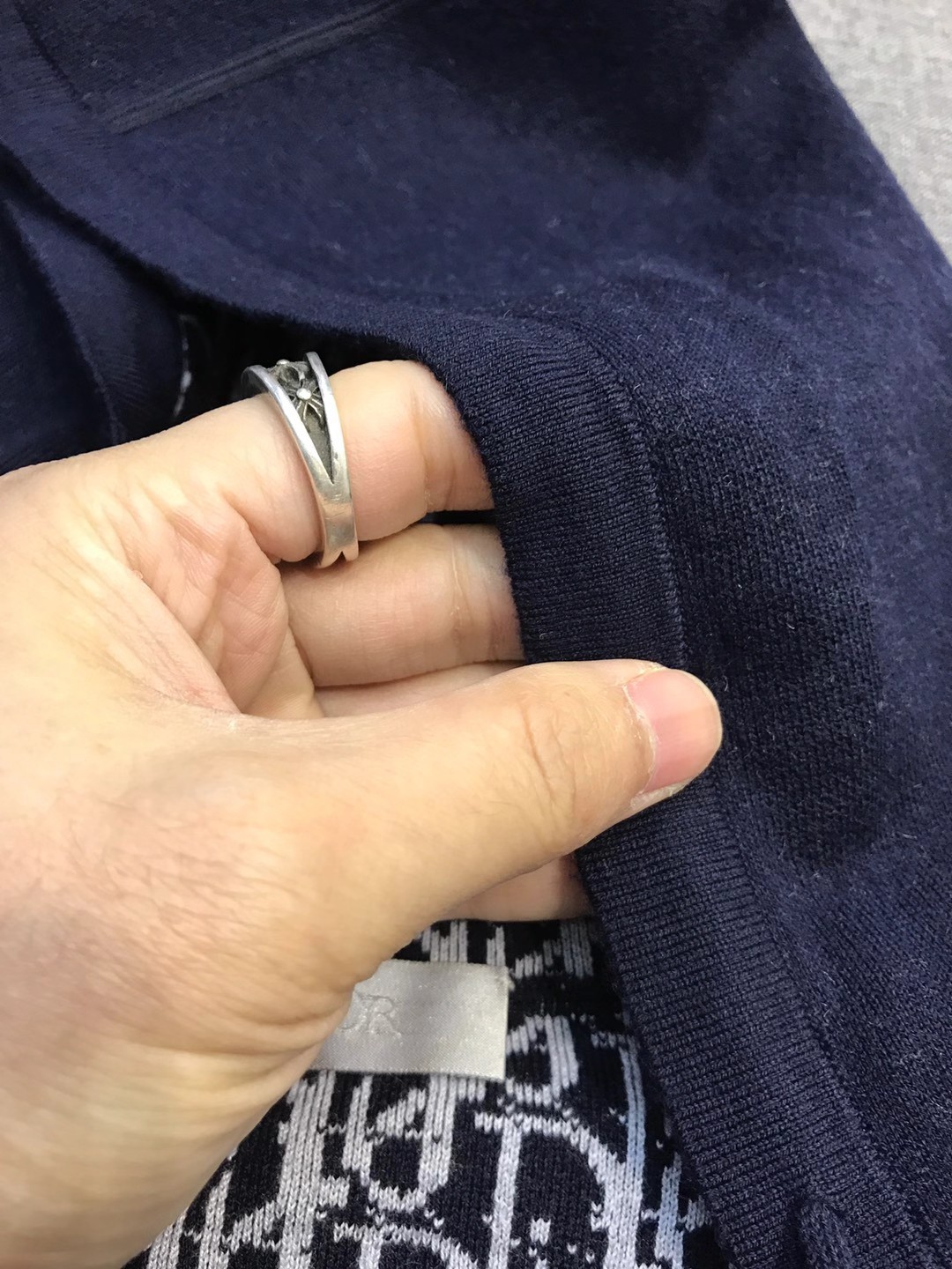 【新品】CD.HOMME男士时装款连帽拉链开衫/羊毛衫/毛衣外套，贸易公司洋行货，重磅高级心水之物，高级