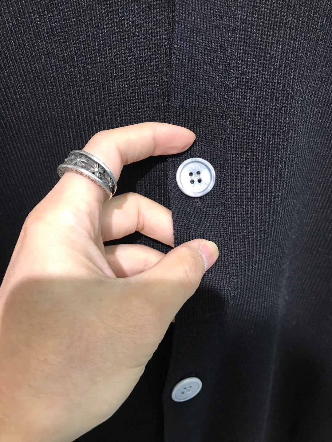 【新品】Ki家族男士高端商务休闲针织开衫/毛衣，贸易公司渠道货，意大利原厂出品，25年F/W秋冬新品，经