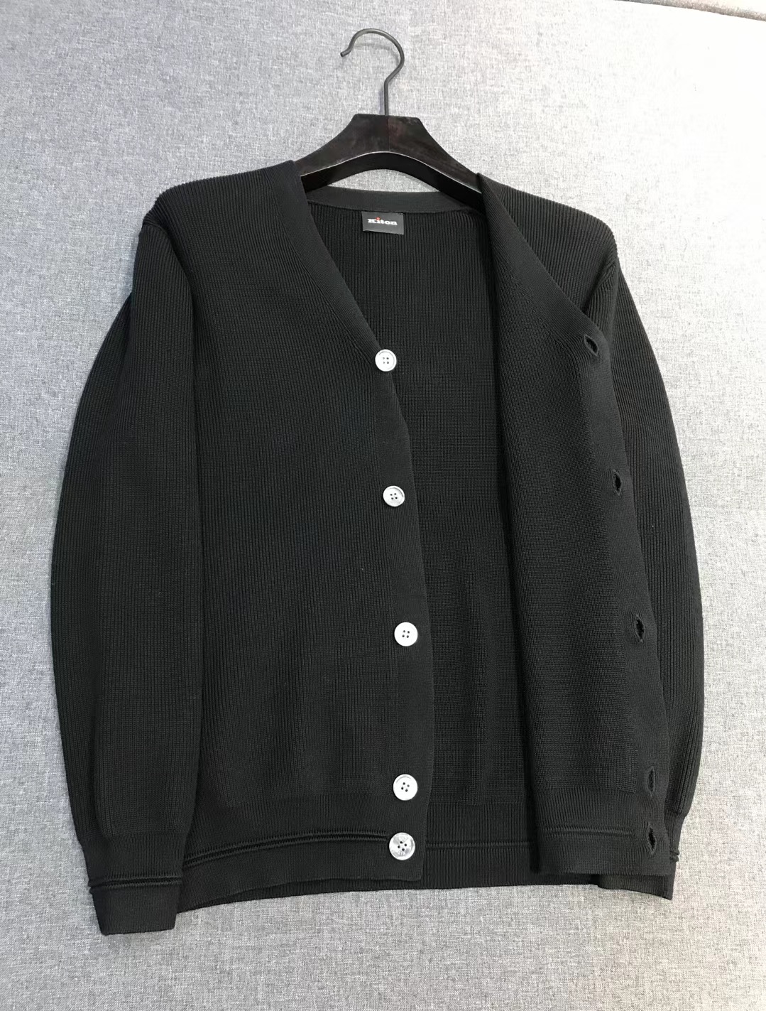 【新品】Ki家族男士高端商务休闲针织开衫/毛衣，贸易公司渠道货，意大利原厂出品，25年F/W秋冬新品，经