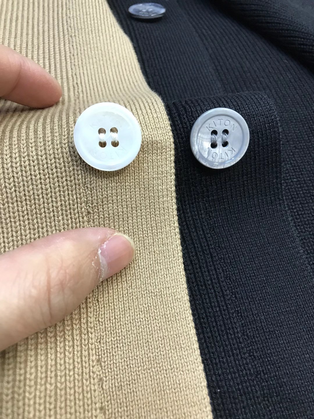 【新品】Ki家族男士高端商务休闲针织开衫/毛衣，贸易公司渠道货，意大利原厂出品，25年F/W秋冬新品，经