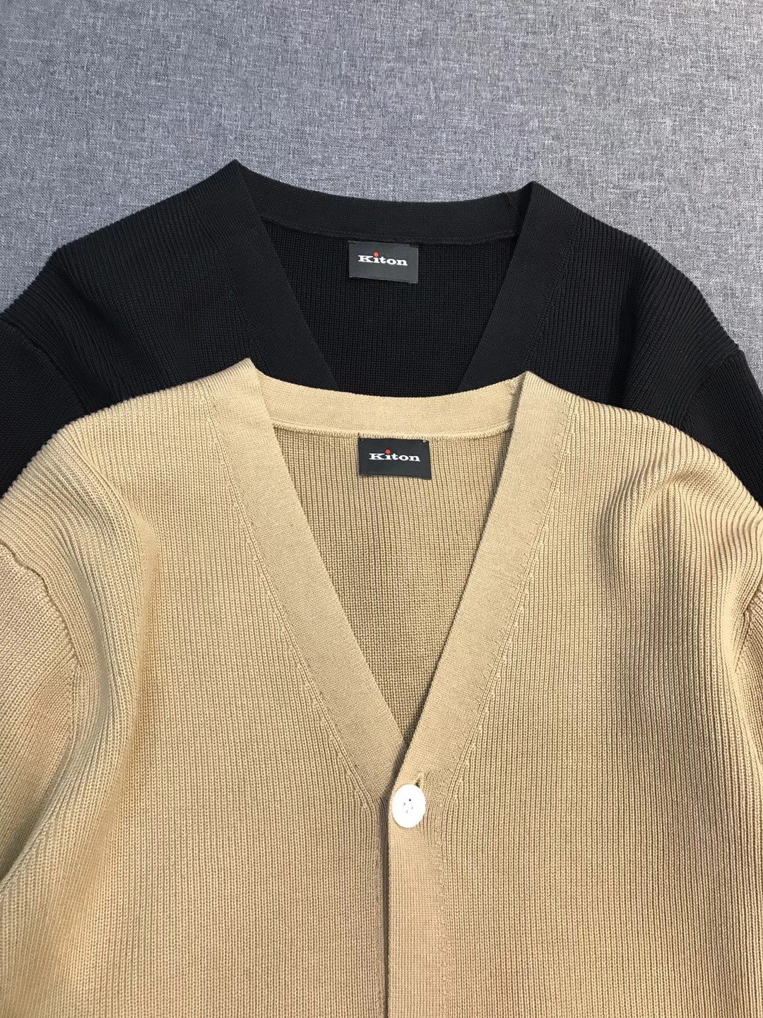 【新品】Ki家族男士高端商务休闲针织开衫/毛衣，贸易公司渠道货，意大利原厂出品，25年F/W秋冬新品，经