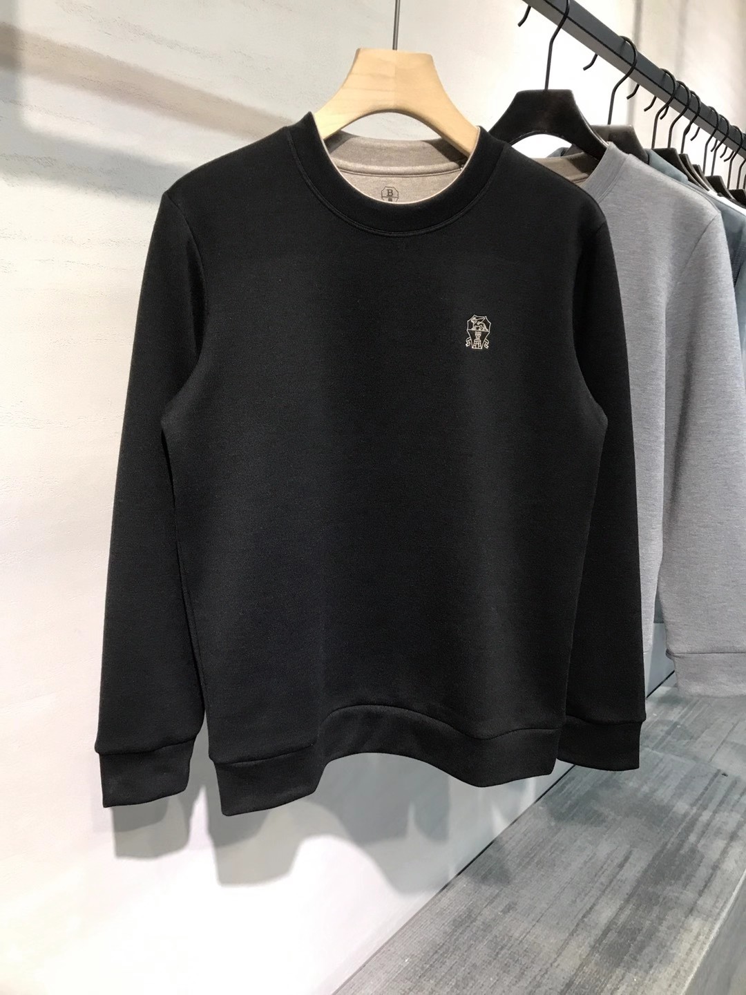 【新品】BC男士高端商务休闲羊毛混纺圆领打底衫/卫衣，上海贸易公司渠道货，100%纯正血统品质，25年F