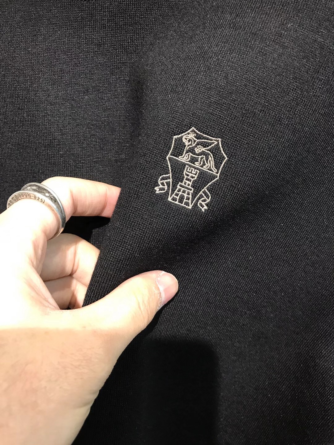 【新品】BC男士高端商务休闲羊毛混纺圆领打底衫/卫衣，上海贸易公司渠道货，100%纯正血统品质，25年F