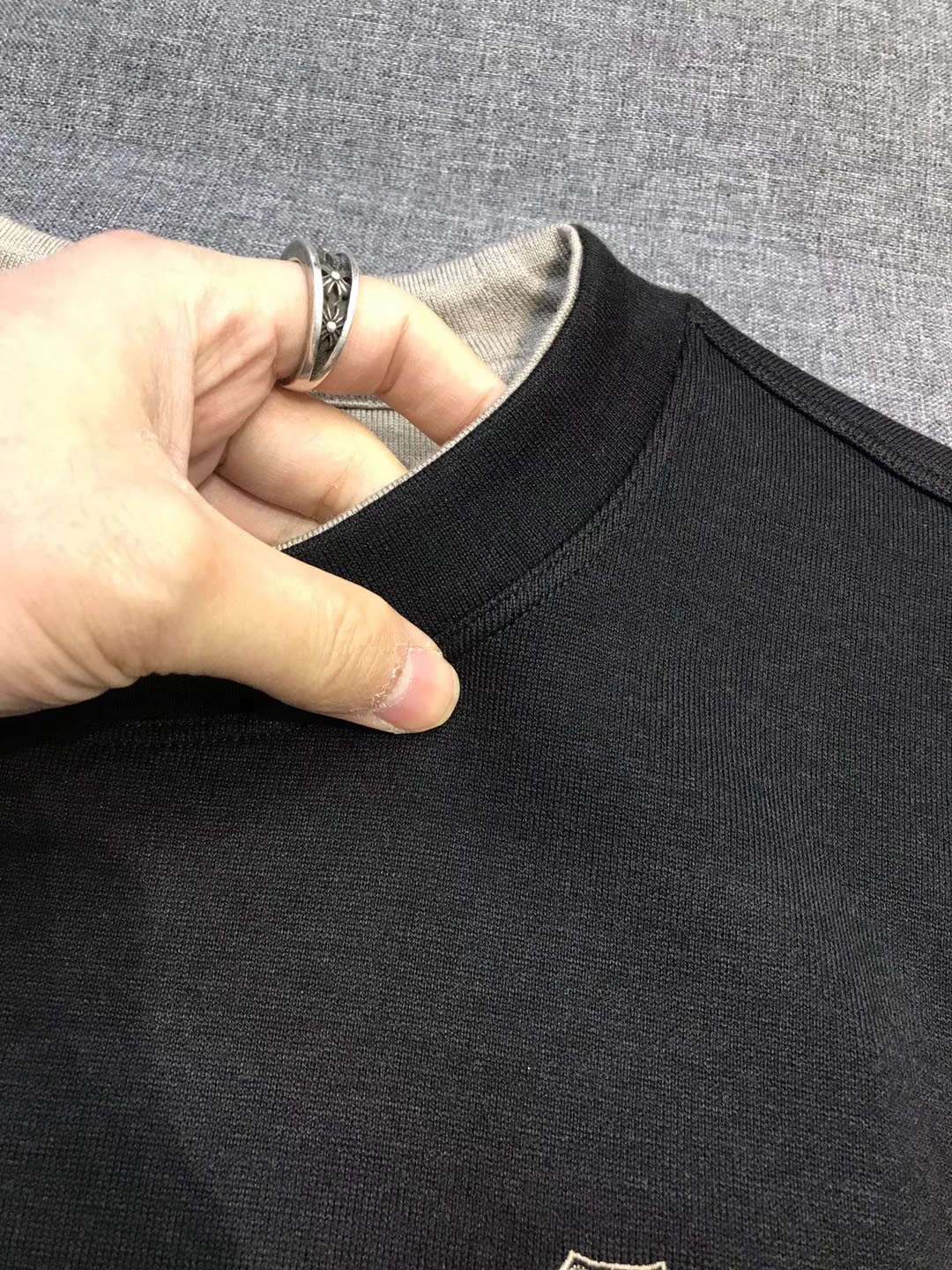 【新品】BC男士高端商务休闲羊毛混纺圆领打底衫/卫衣，上海贸易公司渠道货，100%纯正血统品质，25年F