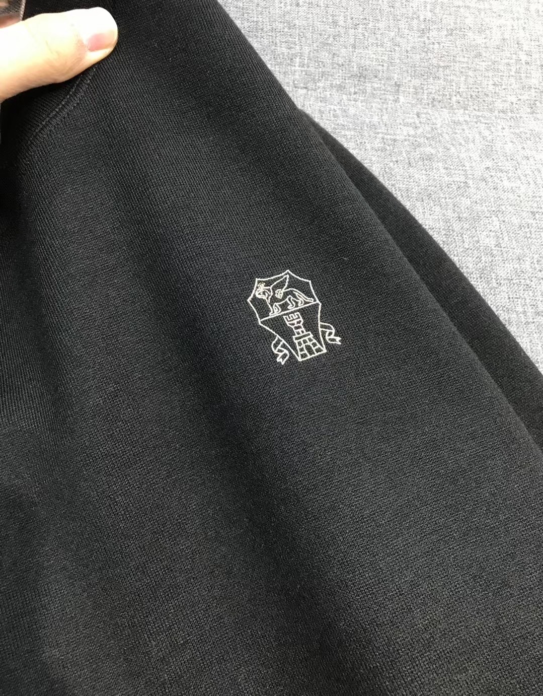 【新品】BC男士高端商务休闲羊毛混纺圆领打底衫/卫衣，上海贸易公司渠道货，100%纯正血统品质，25年F