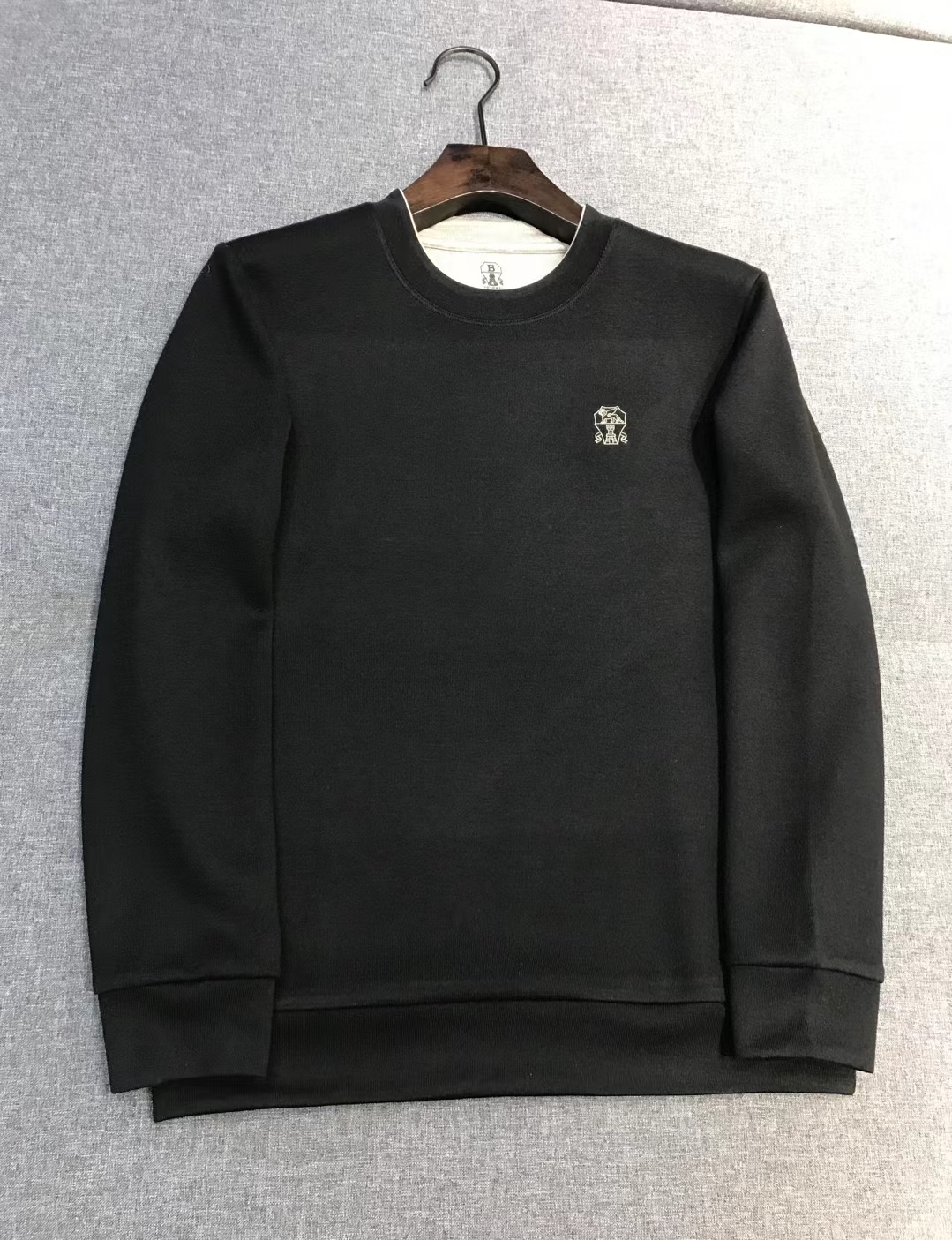 【新品】BC男士高端商务休闲羊毛混纺圆领打底衫/卫衣，上海贸易公司渠道货，100%纯正血统品质，25年F