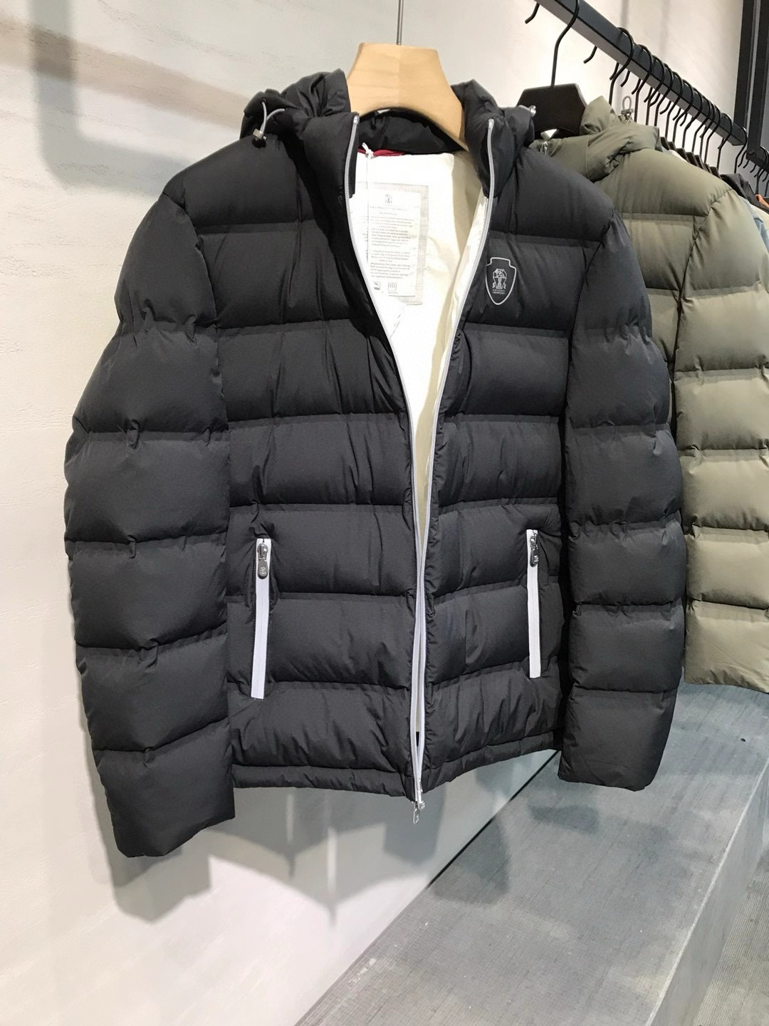 【新品】BC男士高端商务休闲可拆卸连帽羽绒服外套，上海贸易公司渠道货，100%纯正血统品质，25年F/W